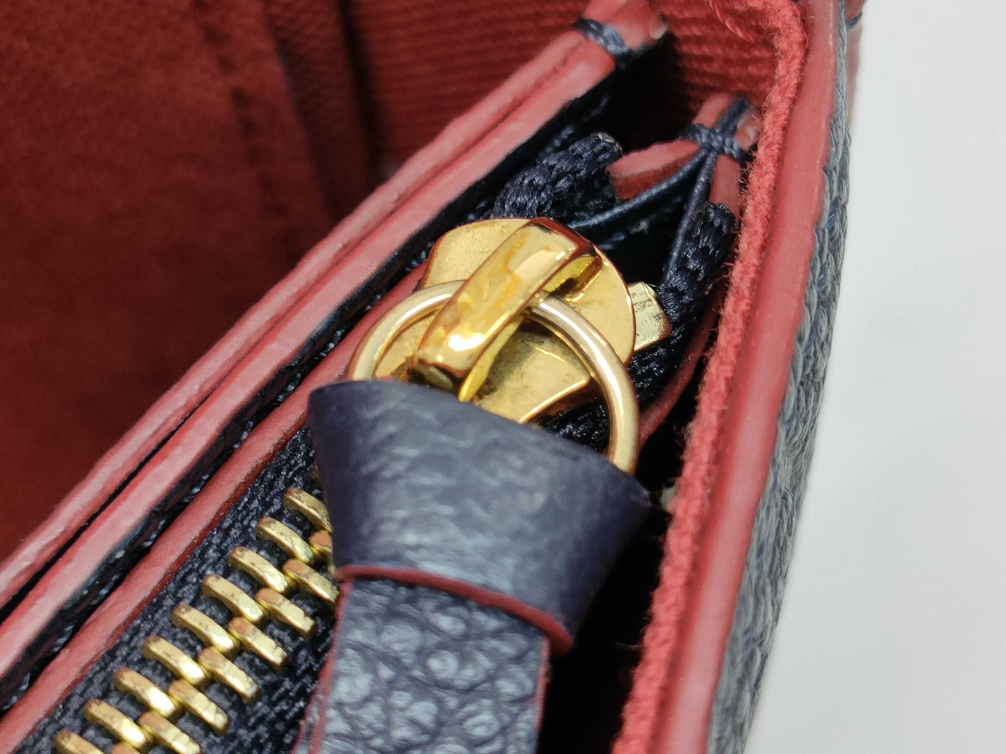 LOUIS VUITTON LV Empreinte Pochette Felicie Shoulder Bag Marine Rouge Shoulder Bag
