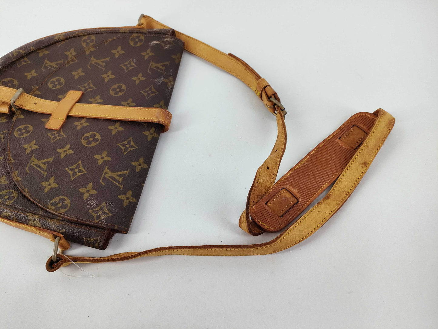 LOUIS VUITTON Monogram Louis Vuitton Shoulder Bag