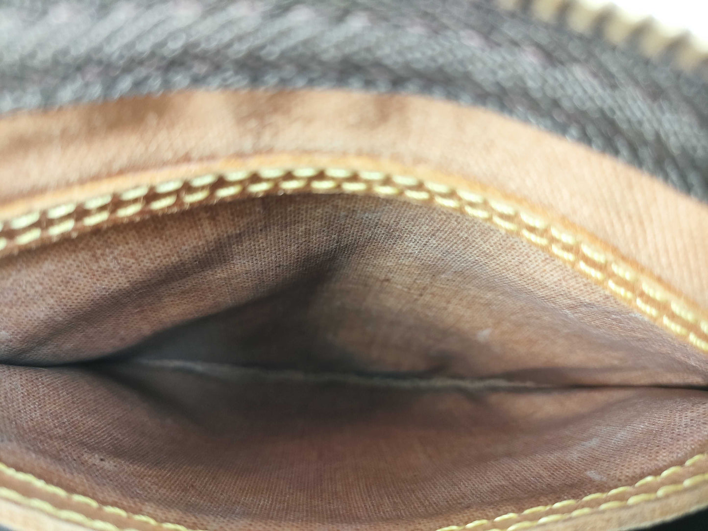 LOUIS VUITTON Monogram Louis Vuitton Boston Bag