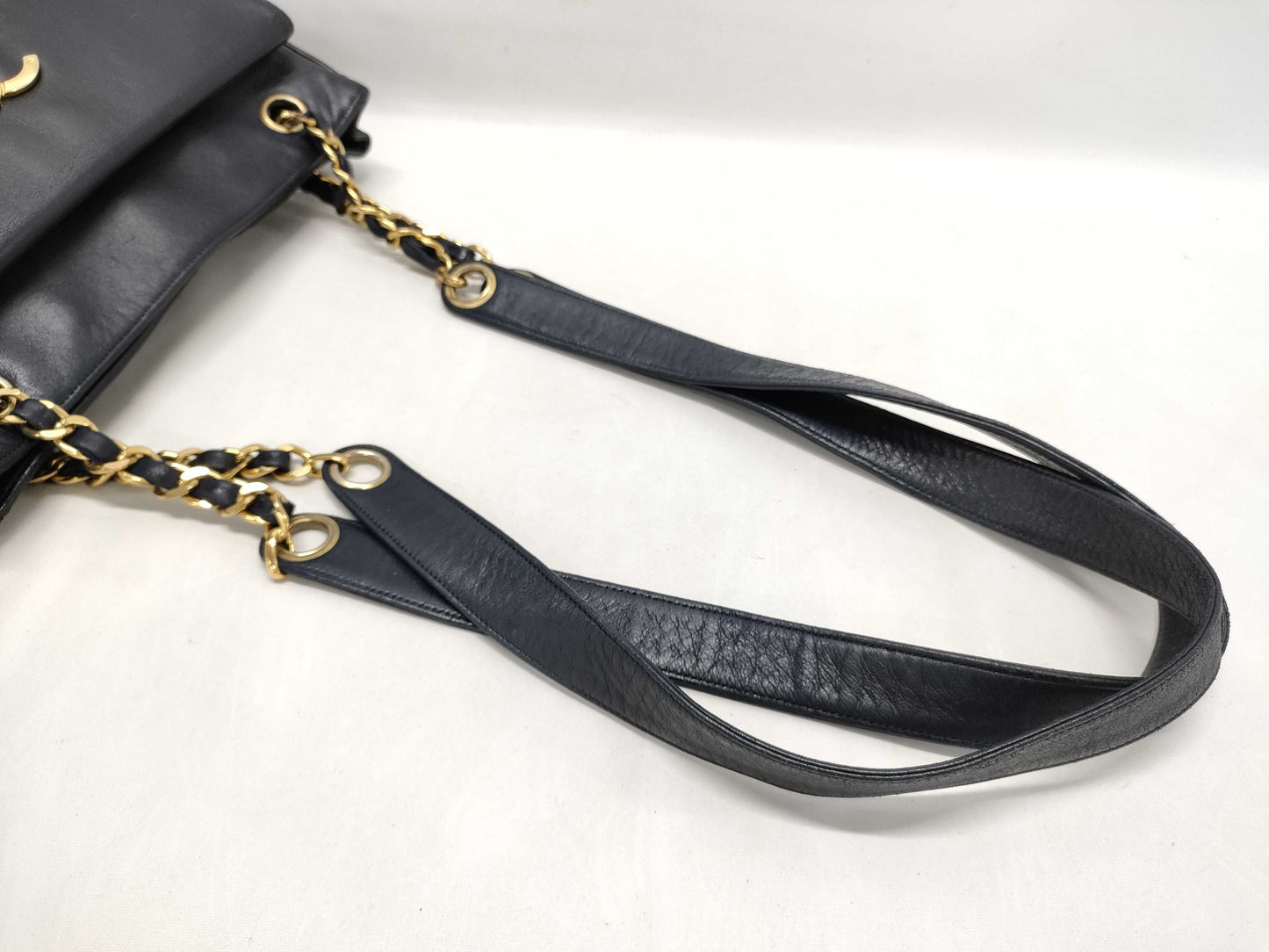 CHANEL Lambskin Coco Chain Shoulder Tote Bag with Crushed Seal
