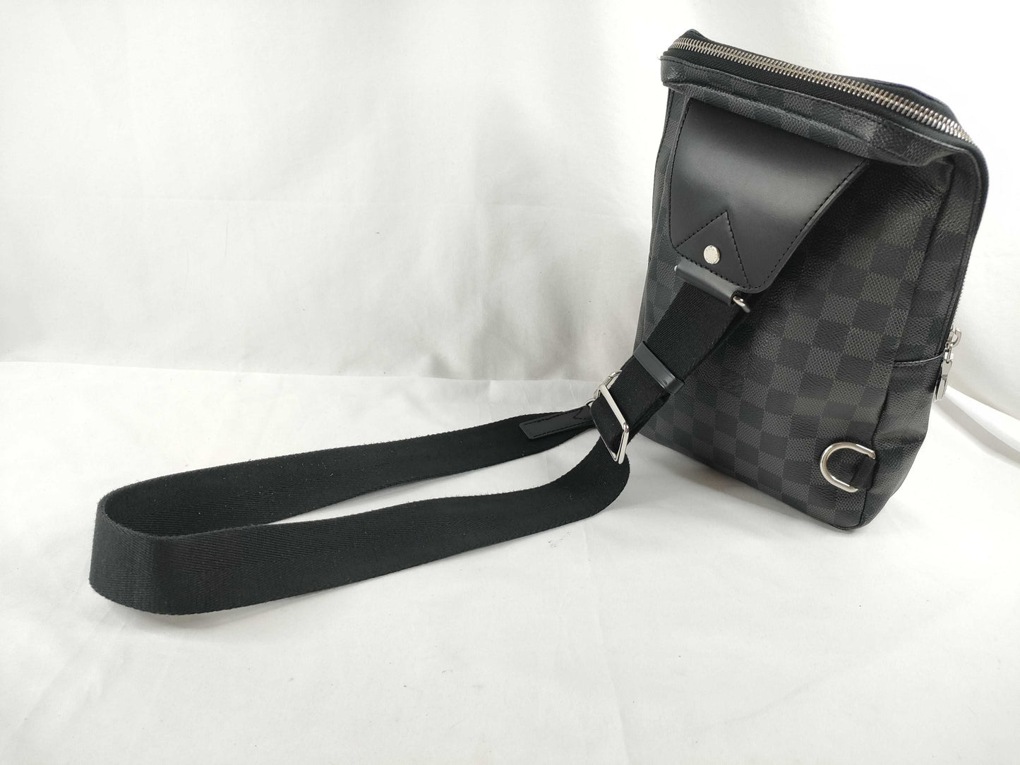 LOUIS VUITTON N41719 Damier Graphite Louis Vuitton Avenue Sling Bag N41719 Shoulder Bag
