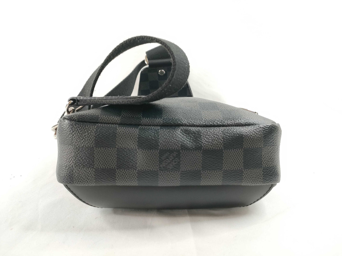 LOUIS VUITTON N41719 Damier Graphite Louis Vuitton Avenue Sling Bag N41719 Shoulder Bag