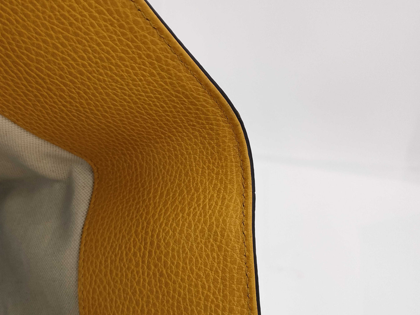 GUCCI Swing Yellow Tote Bag