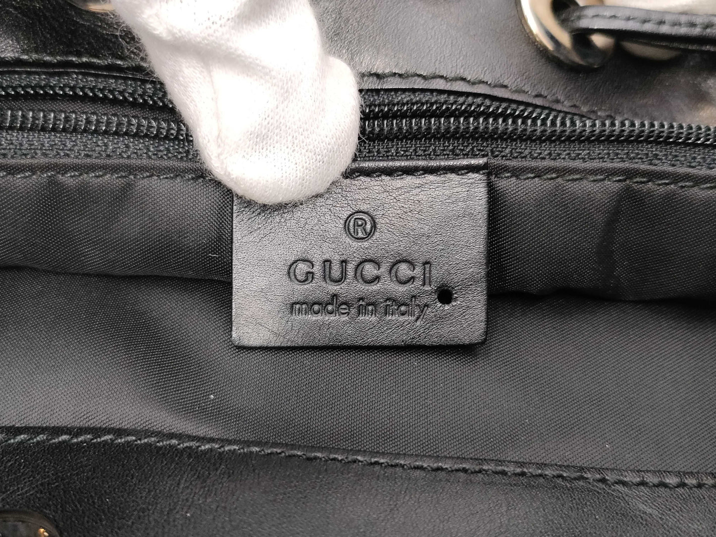 GUCCI Black Canvas Shoulder Bag