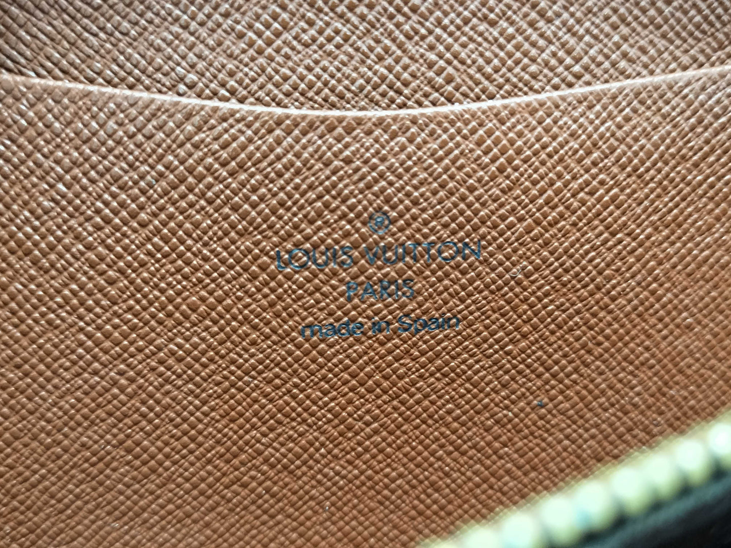 LOUIS VUITTON Monogram Wallet