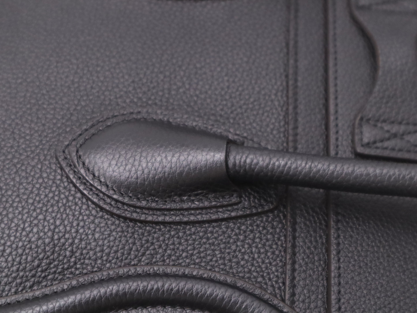 CELINE 167793 Leather Luggage Micro Shopper in Black with Dust Bag