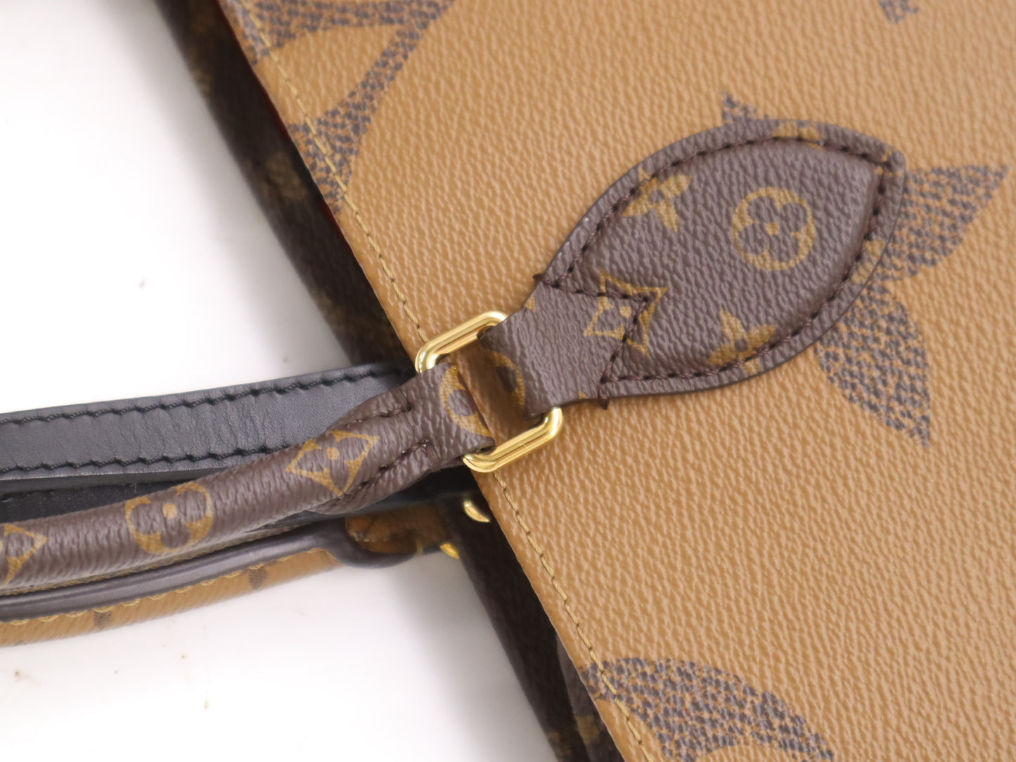 LOUIS VUITTON M45039 Reverse on the Go - MM Monogram Giant Tote Bag with Box and Dust Bag, RFID Verified