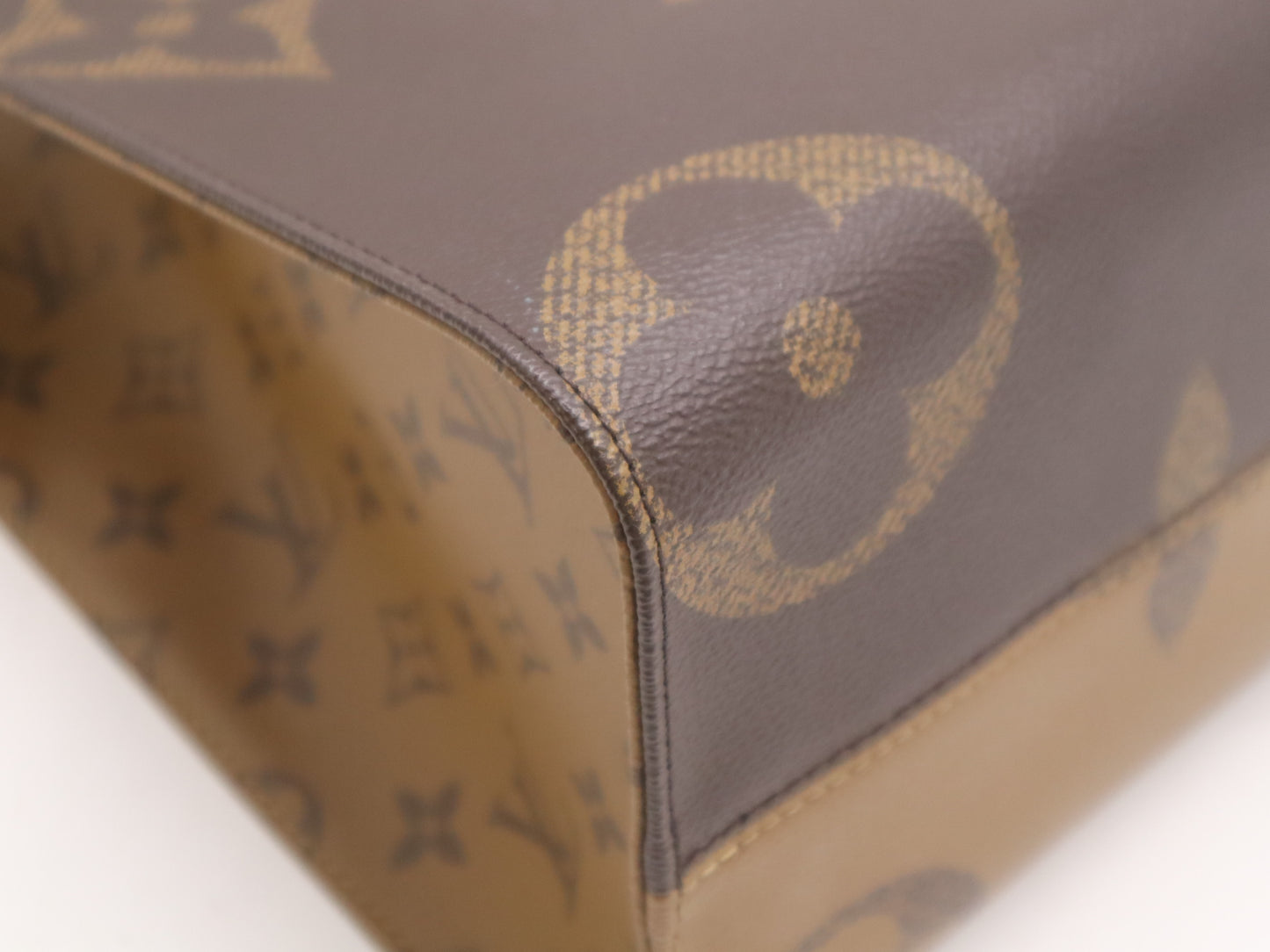 LOUIS VUITTON M45039 Reverse on the Go - MM Monogram Giant Tote Bag with Box and Dust Bag, RFID Verified
