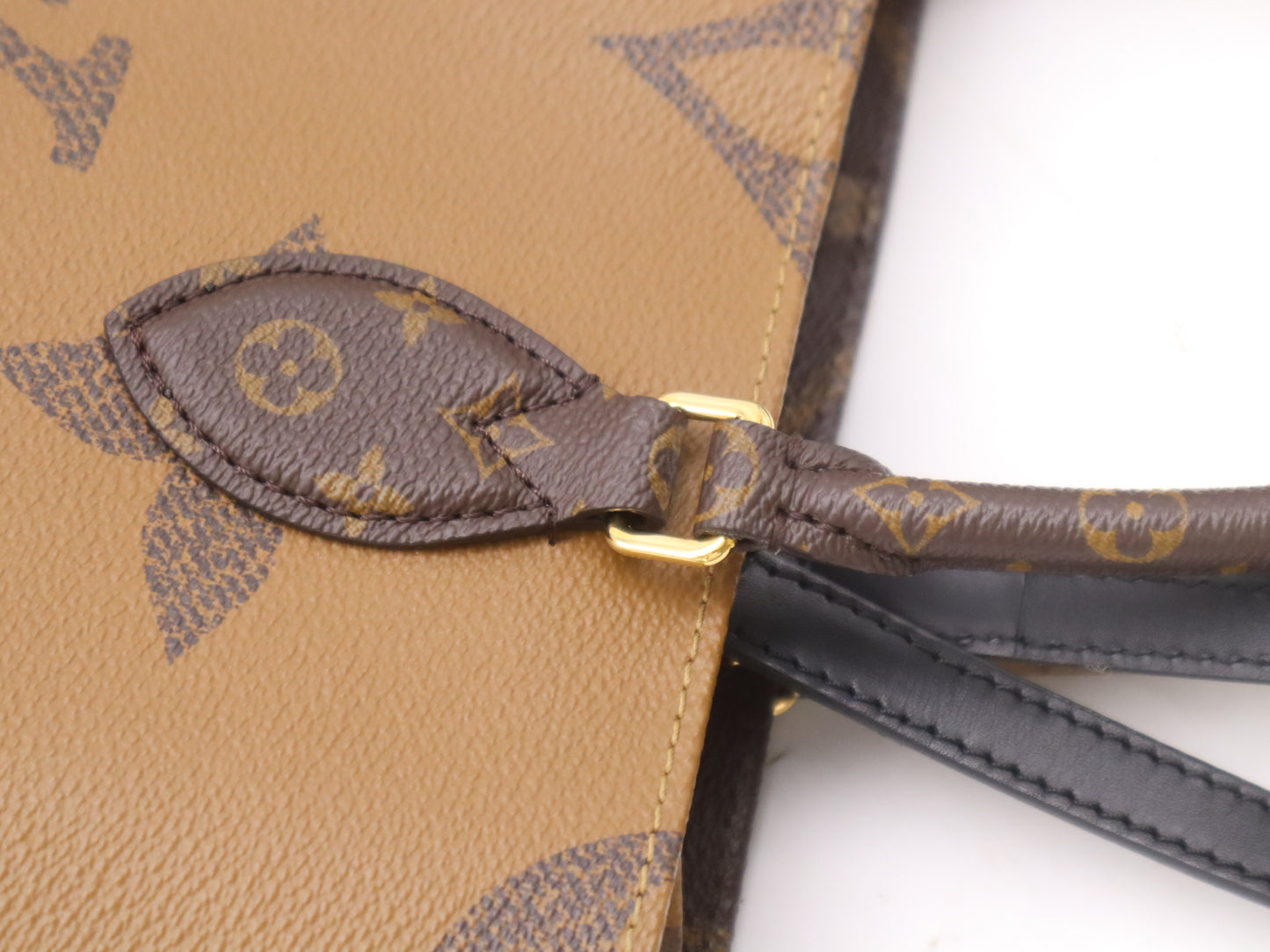 LOUIS VUITTON M45039 Reverse on the Go - MM Monogram Giant Tote Bag with Box and Dust Bag, RFID Verified