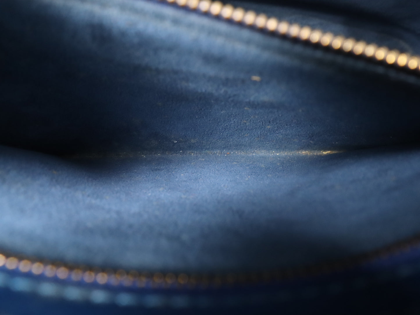LOUIS VUITTON M52285 Epi-Lussac Toledo Blue Tote Bag