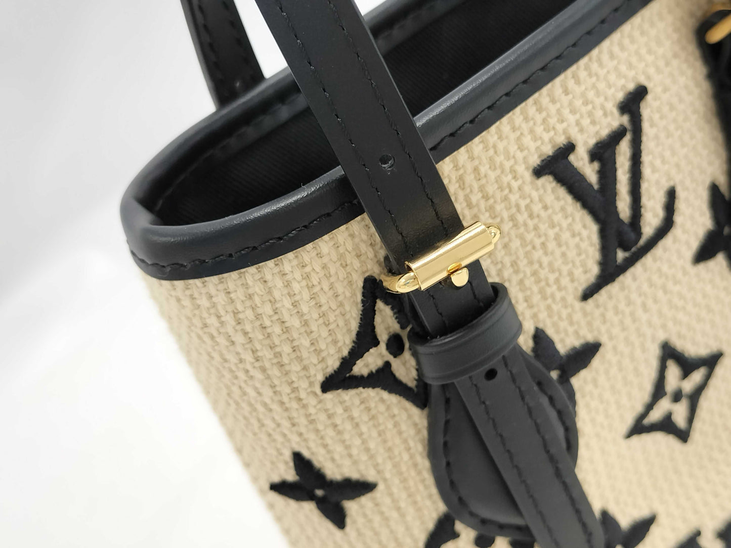 LOUIS VUITTON M82418 Monogram By the Pool Nano Bucket Shoulder Bag with Shoulder Strap, Pouch, and Dust Bag