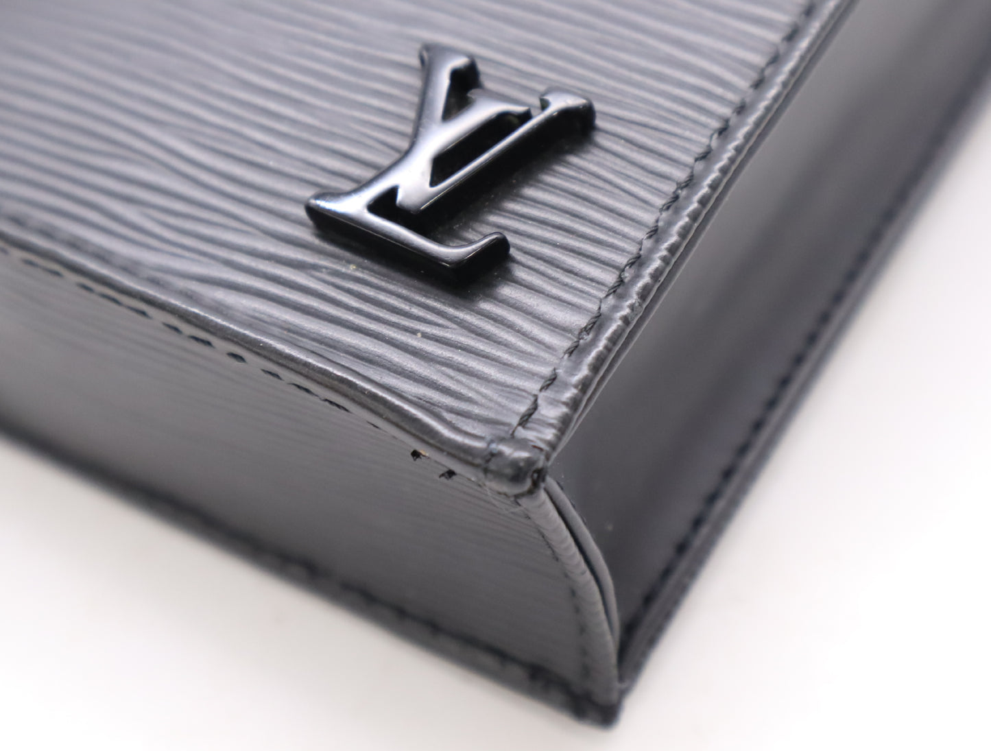 LOUIS VUITTON M69441 Petite Sac Plat Noir Shoulder Bag RFID Verified No Serial Tag