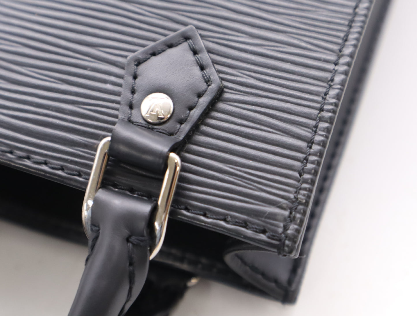 LOUIS VUITTON M69441 Petite Sac Plat Noir Shoulder Bag RFID Verified No Serial Tag