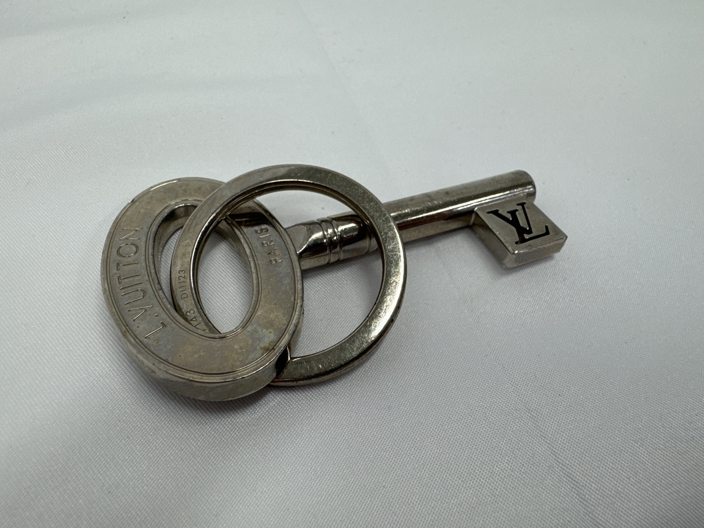 LOUIS VUITTON M67143 Porte-Clés Travel Key Case/Key Holder