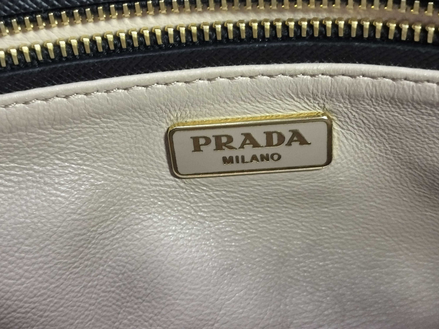 PRADA PRADA Saffiano Camera Bag Shoulder Bag