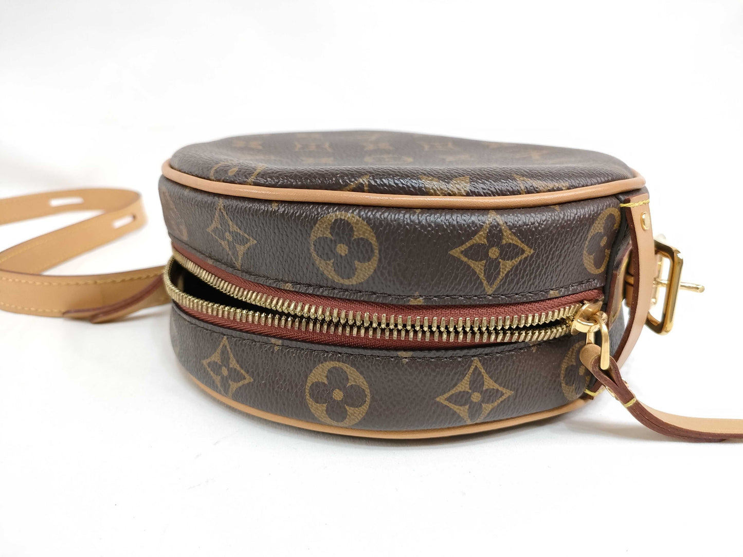 LOUIS VUITTON M 45578 Monogram LOUIS VUITTON Boite Chapeau Souple PM Monogram Shoulder Bag M45578 Shoulder Bag