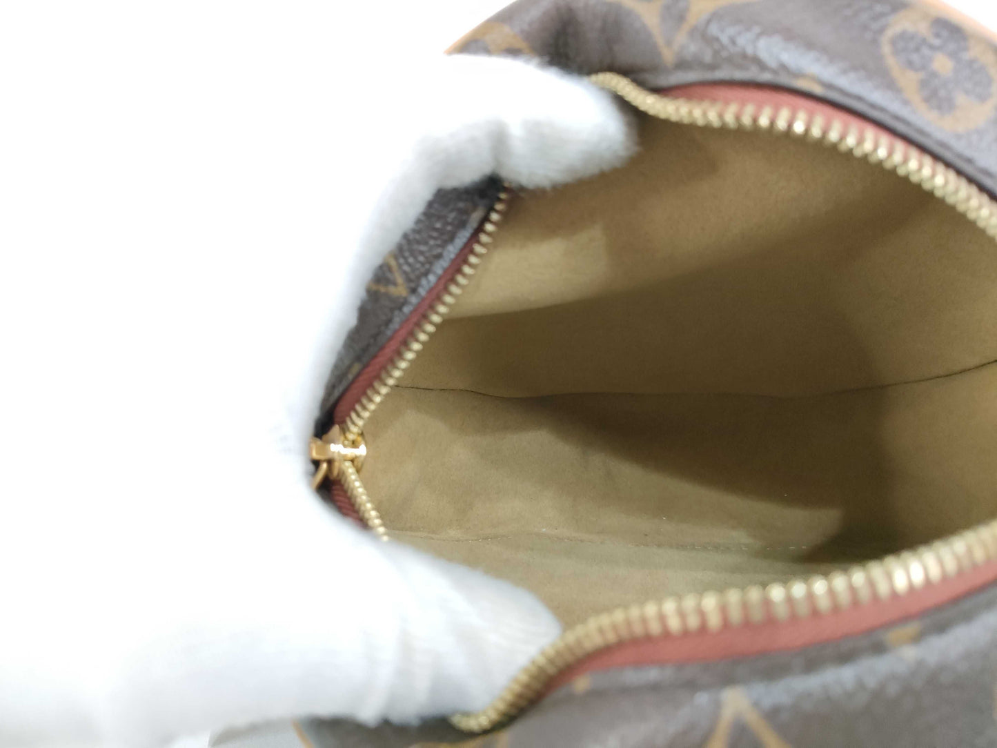LOUIS VUITTON M 45578 Monogram LOUIS VUITTON Boite Chapeau Souple PM Monogram Shoulder Bag M45578 Shoulder Bag