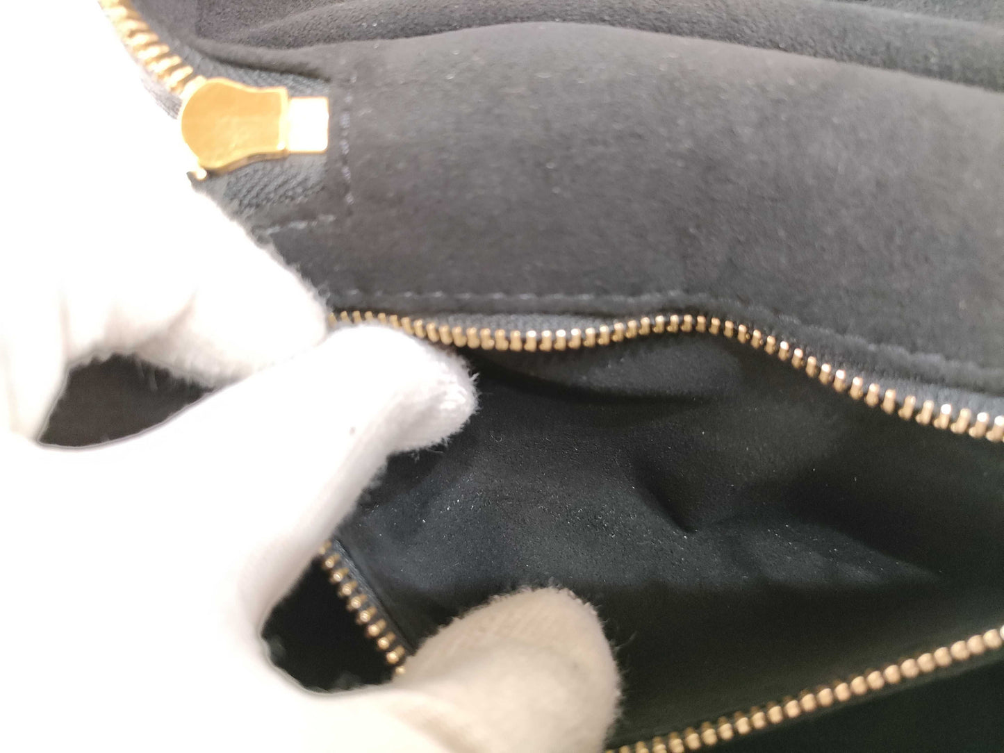 LOUIS VUITTON M57118 Monogram LOUIS VUITTON Empreinte Vanity PM Black 2-way Shoulder Bag M57118
