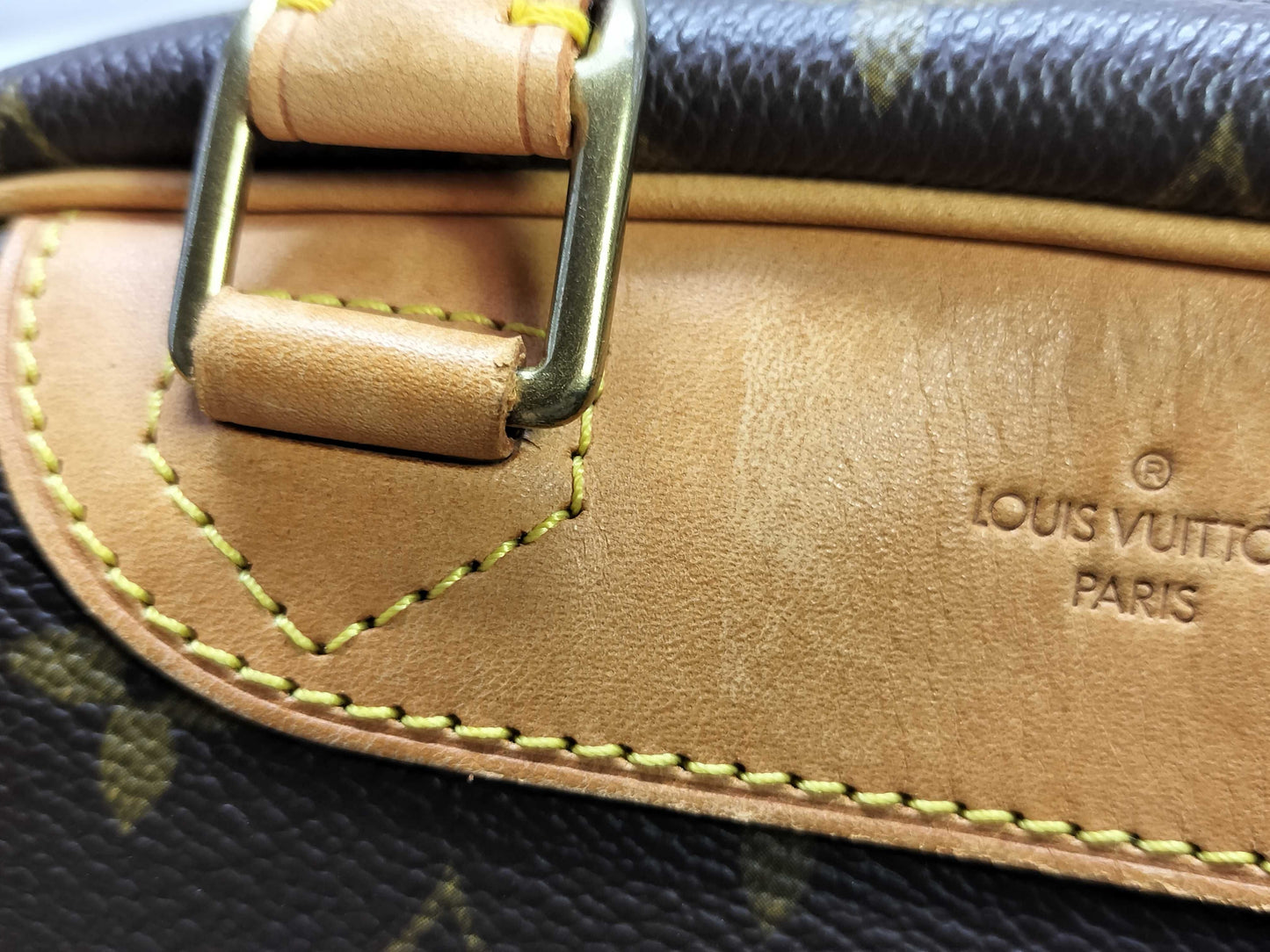LOUIS VUITTON Monogram Louis Vuitton Bag Handbag