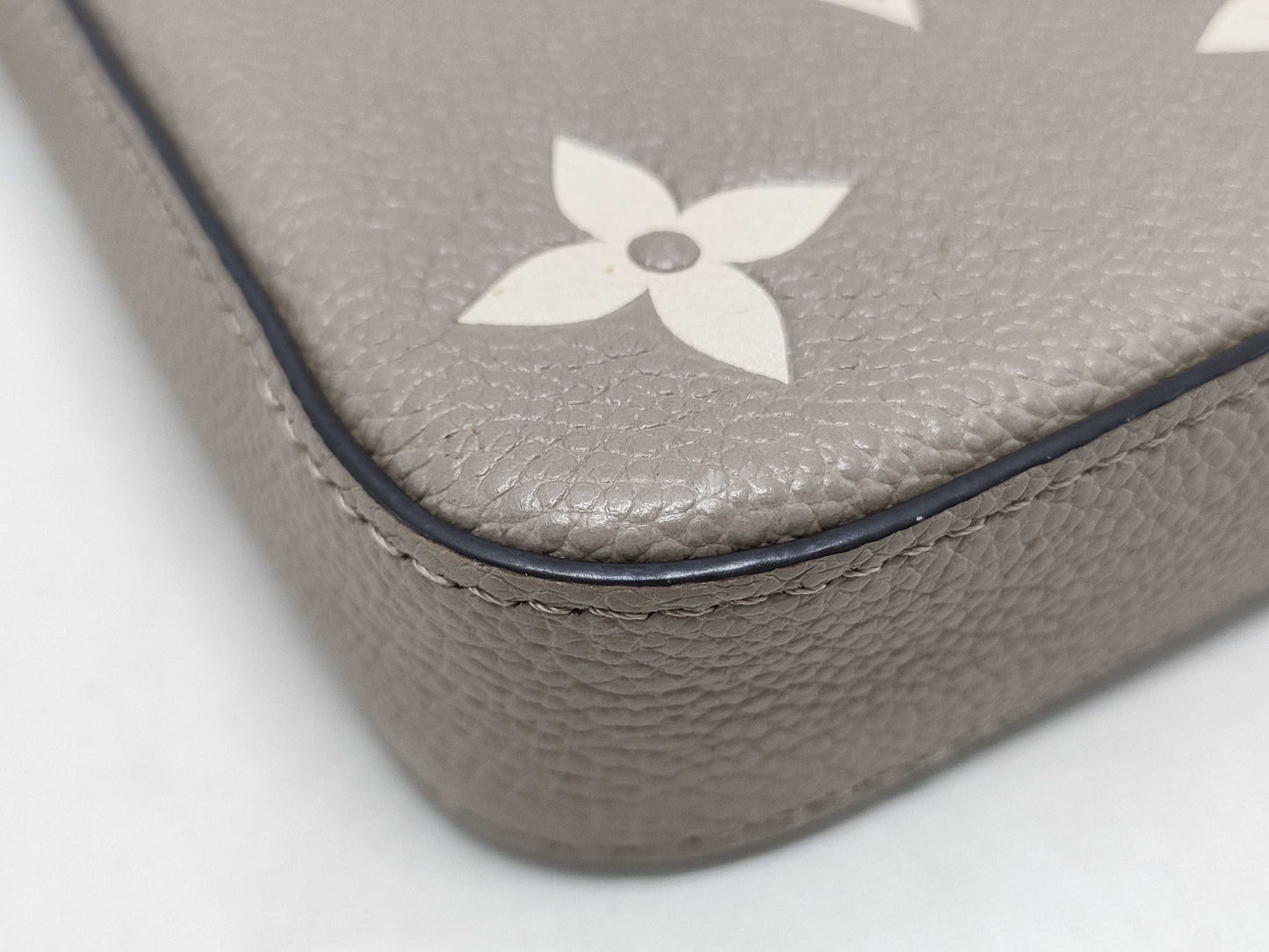LOUIS VUITTON Louis Vuitton shoulder bag