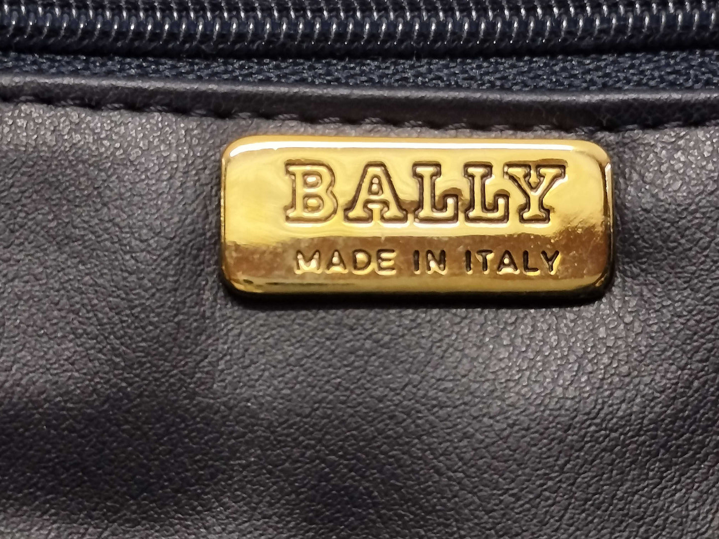 BALLY Quilted Chain Tote Bag in Black