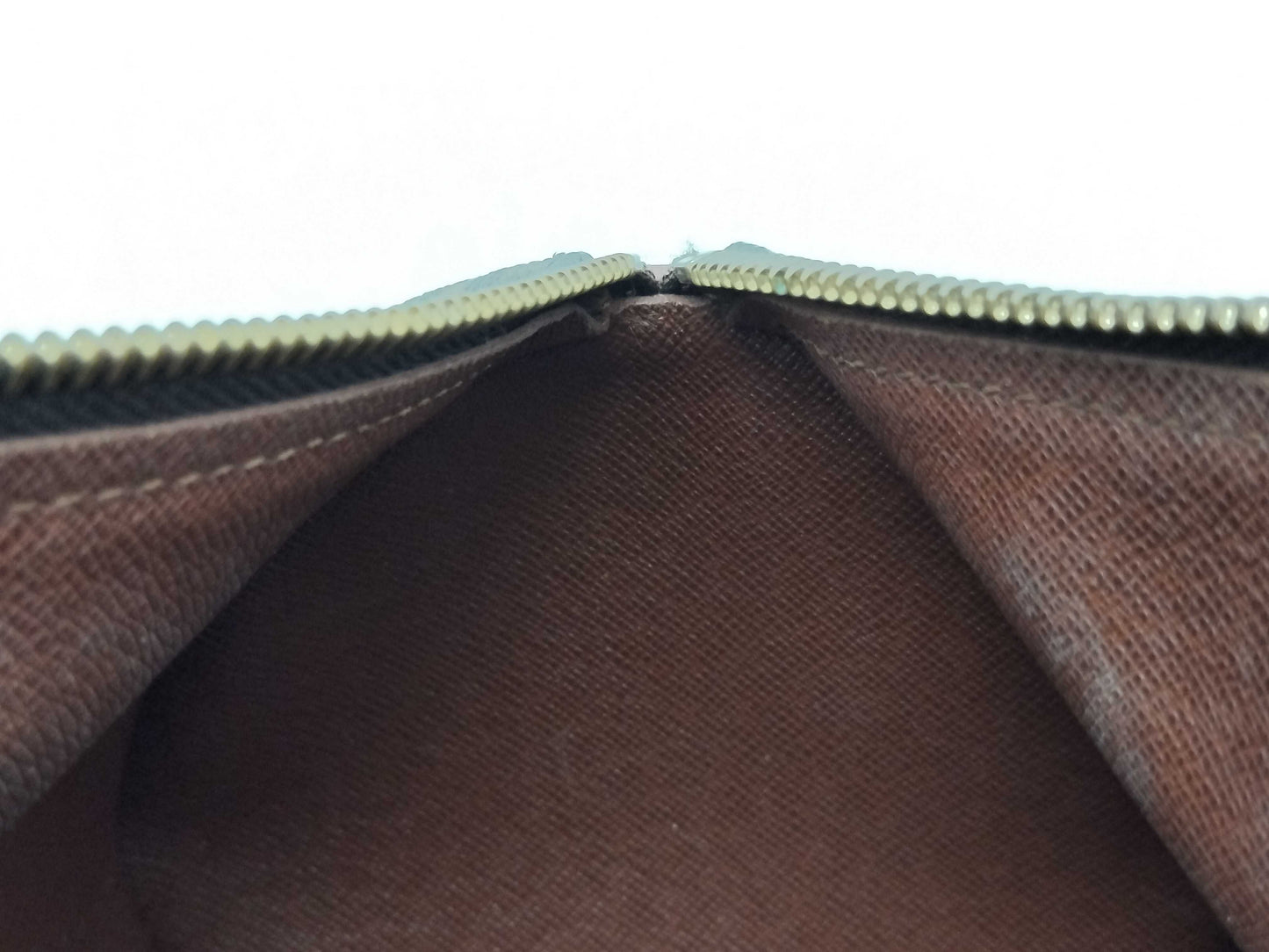 LOUIS VUITTON M51366 Monogram Louis Vuitton Papillon 30 Handbag