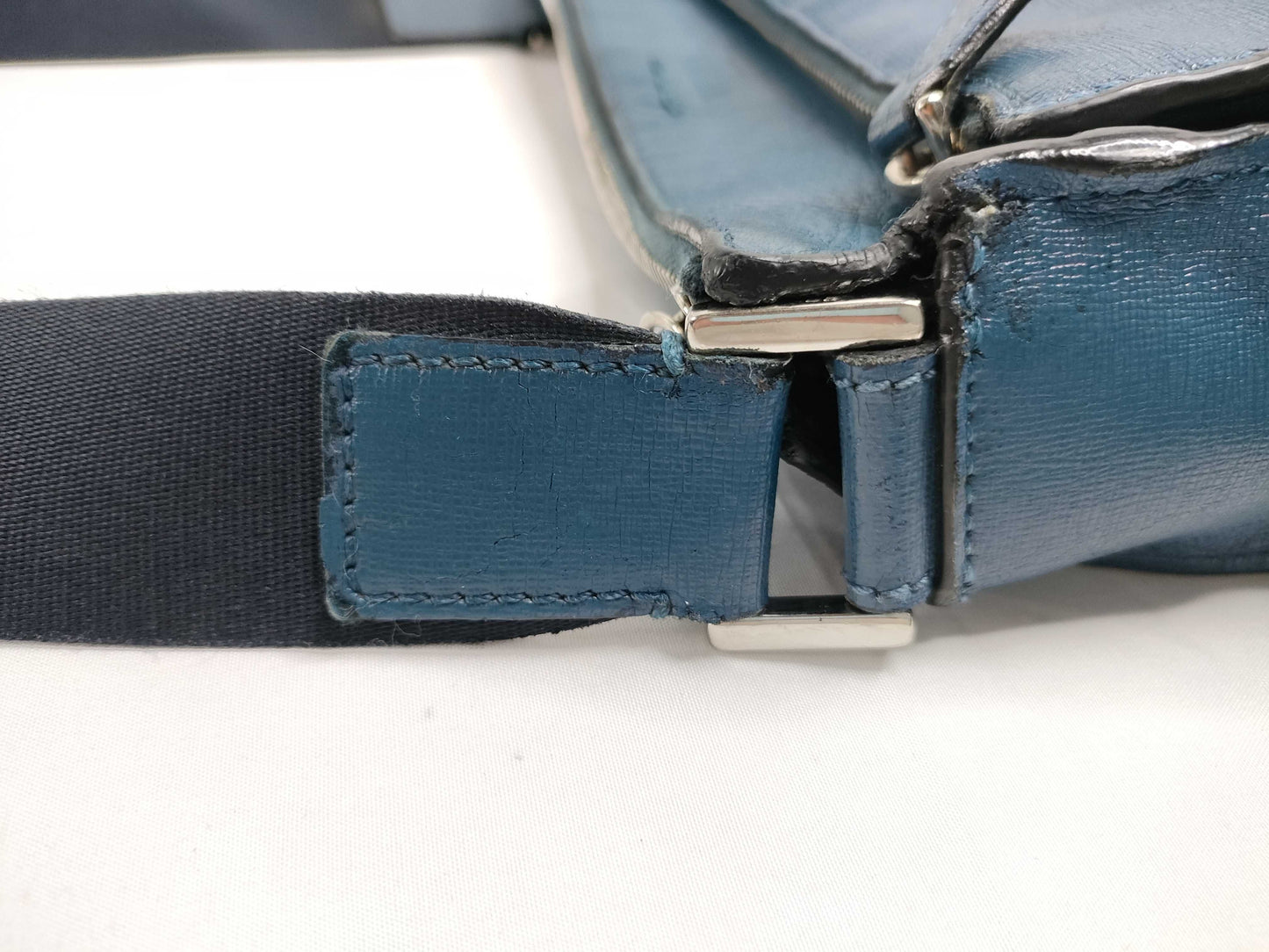 GUCCI Marmont Shoulder Bag