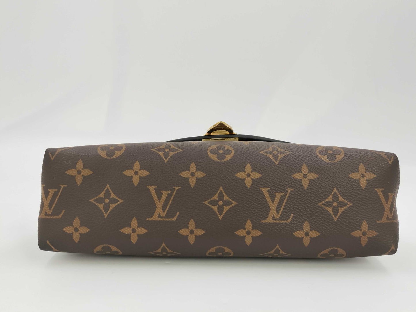 LOUIS VUITTON Monogram Saint-Placide Shoulder Bag M43713
