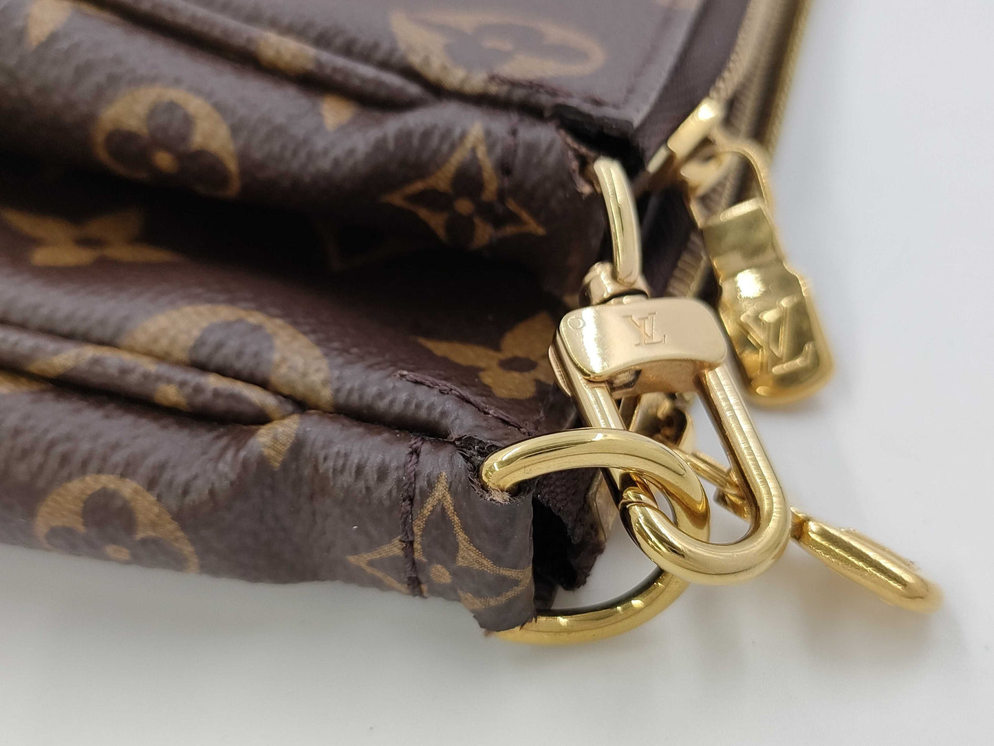 LOUIS VUITTON Louis Vuitton Monogram Shoulder Bag