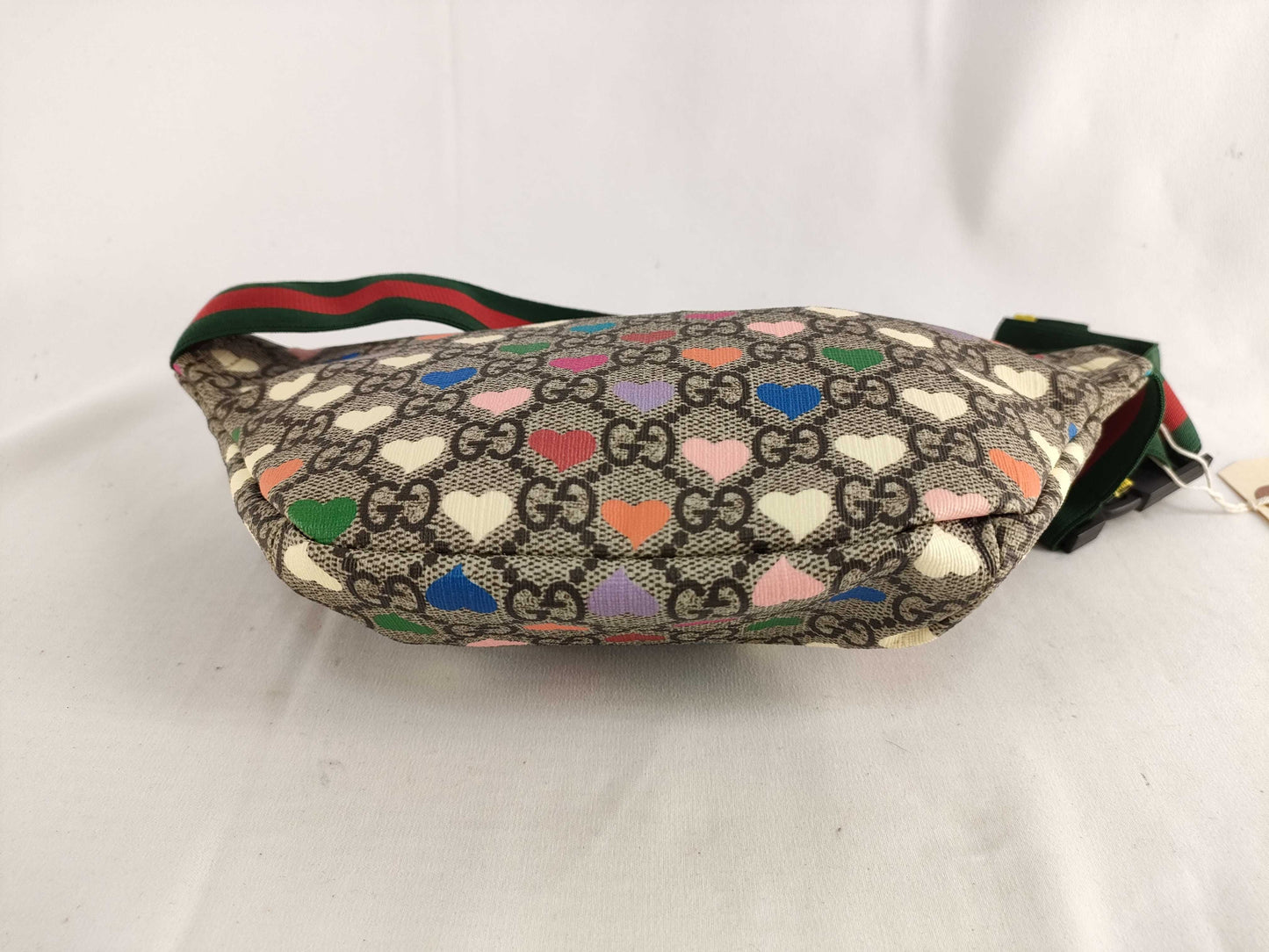 GUCCI QT - Gucci GG Supreme Monogram Hearts Belt Bag Beige Ebony Multicolor Freesia Waist Bag
