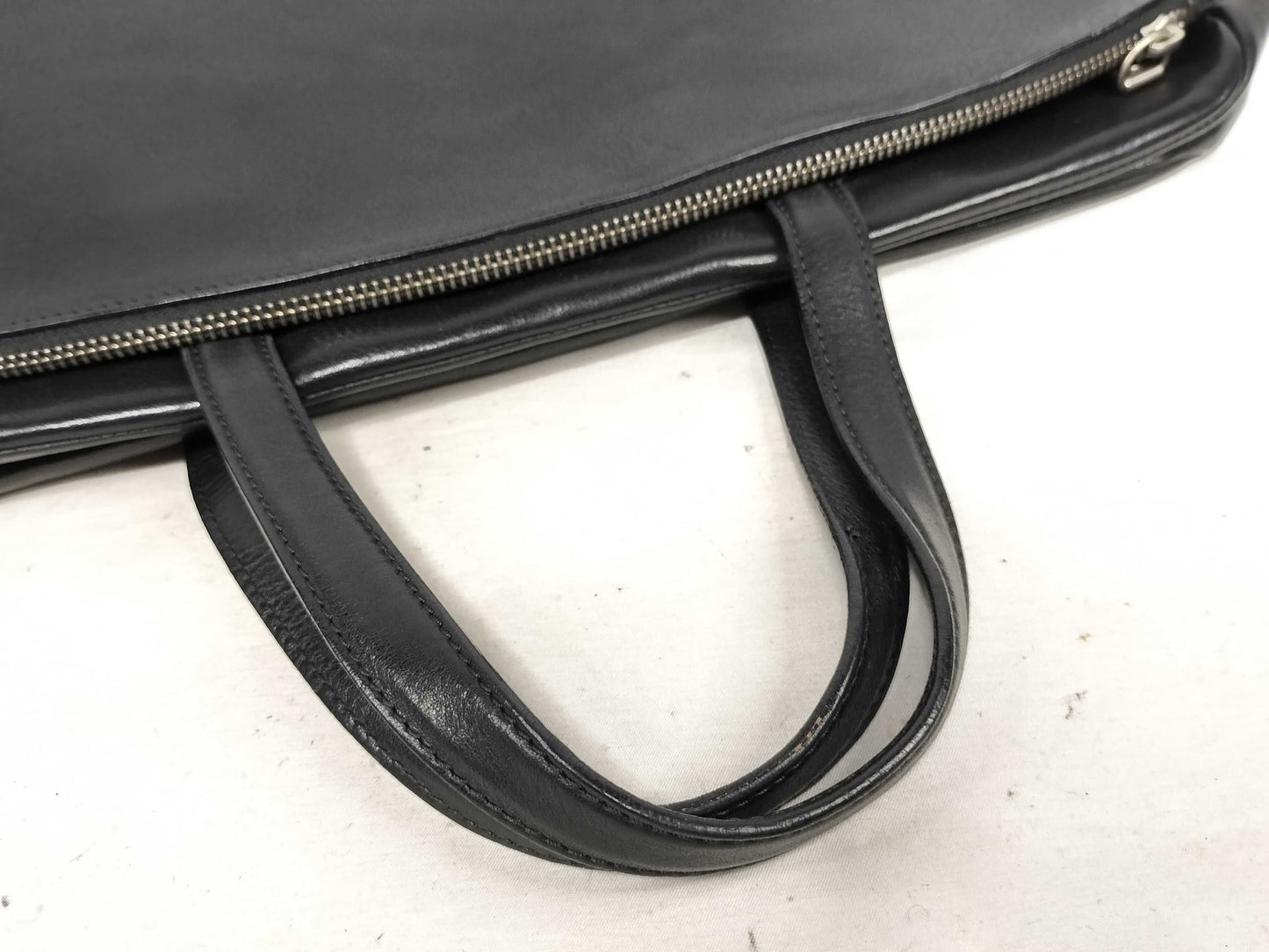 Maison Margiela 4-Stitch Leather Shoulder Bag Black Shoulder Bag