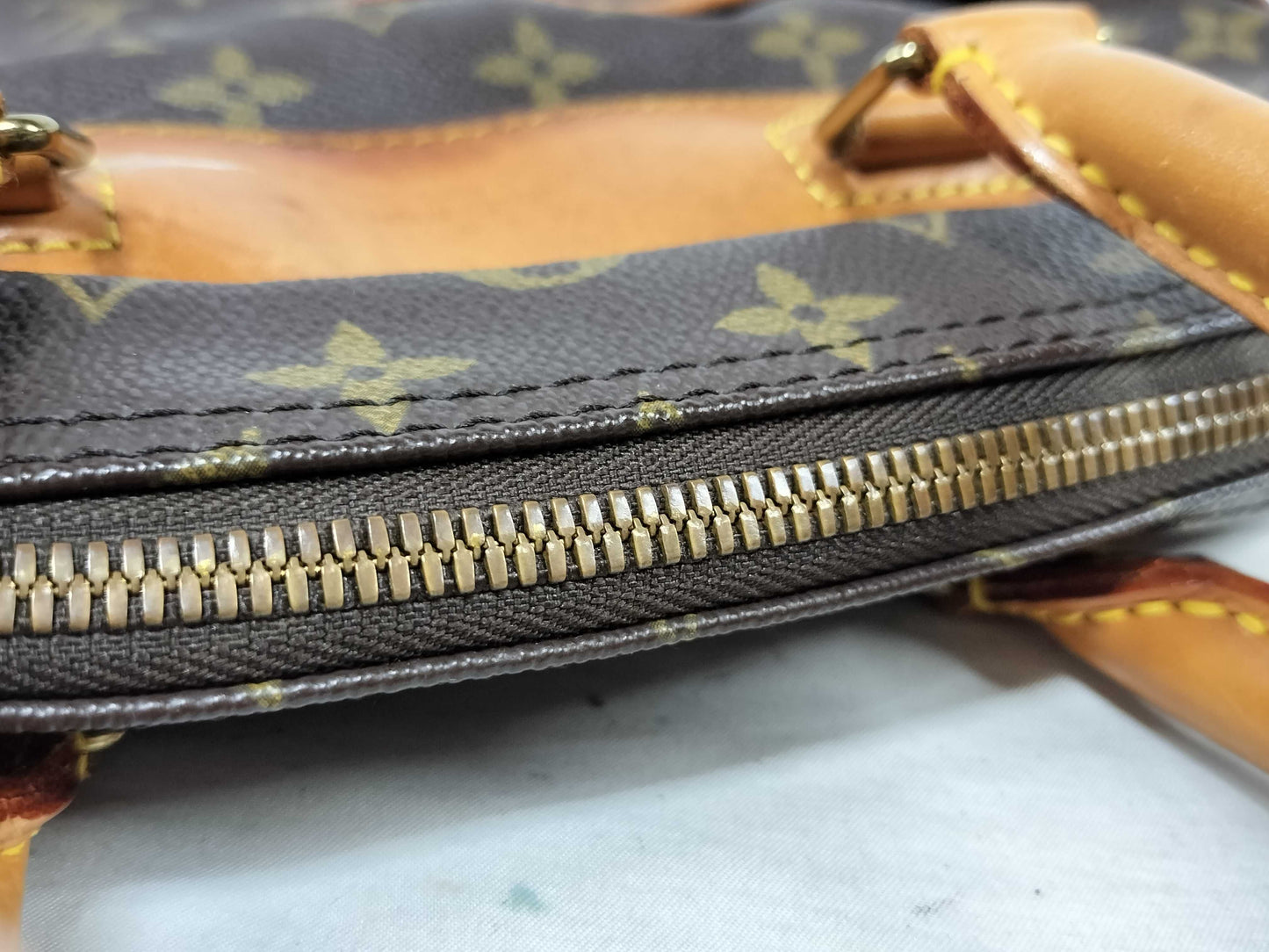 LOUIS VUITTON M42228 Monogram Trouville M42228 VI0964 Brown Handbag