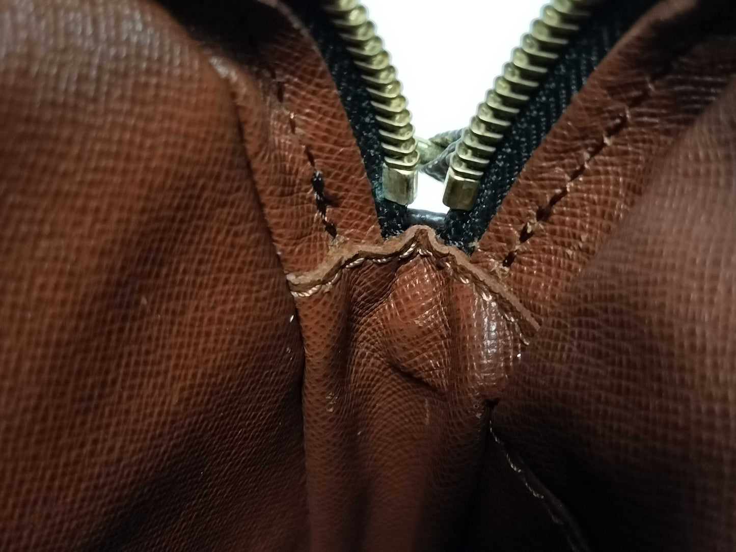 LOUIS VUITTON M45266 Monogram Danube Shoulder Bag SL0071 Brown