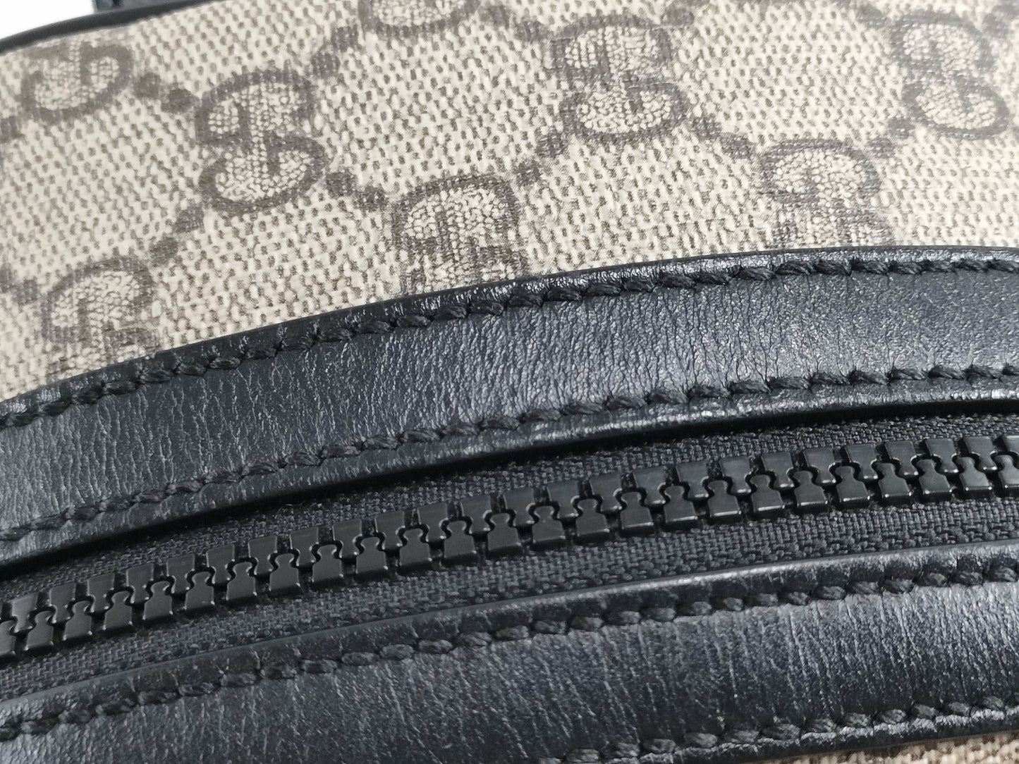 GUCCI GG Supreme Backpack 429020