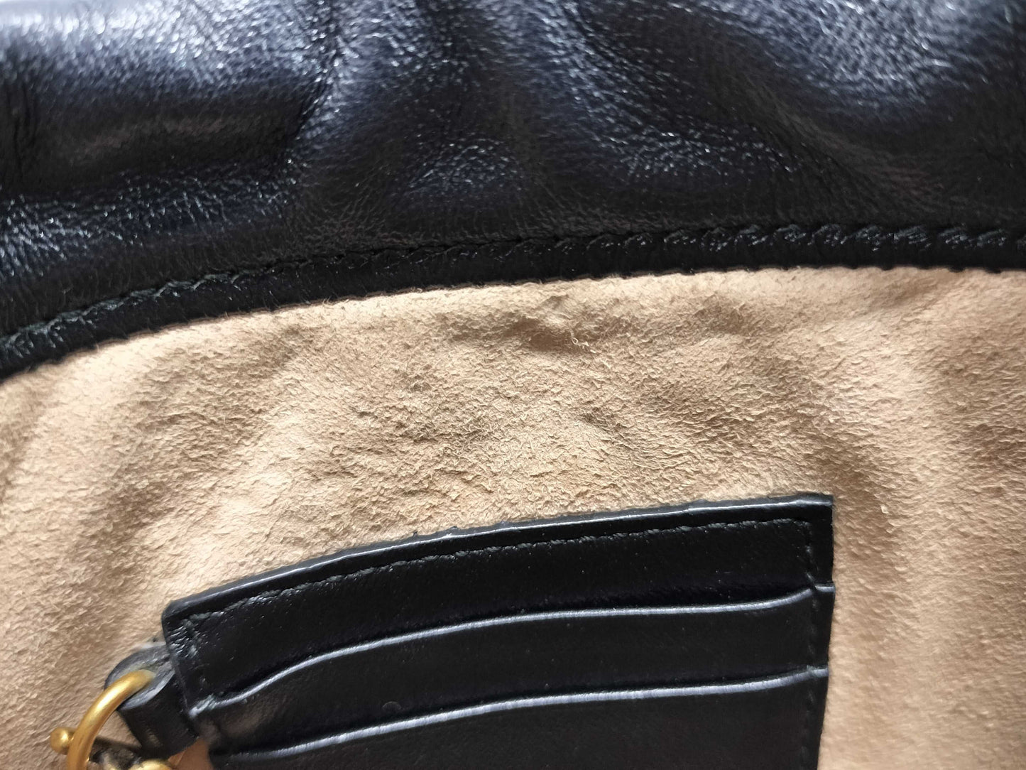 GUCCI GG Marmont Mini Bucket Shoulder Bag 573817 Black Beige with Gold Hardware Leather 525040 Shoulder Bag