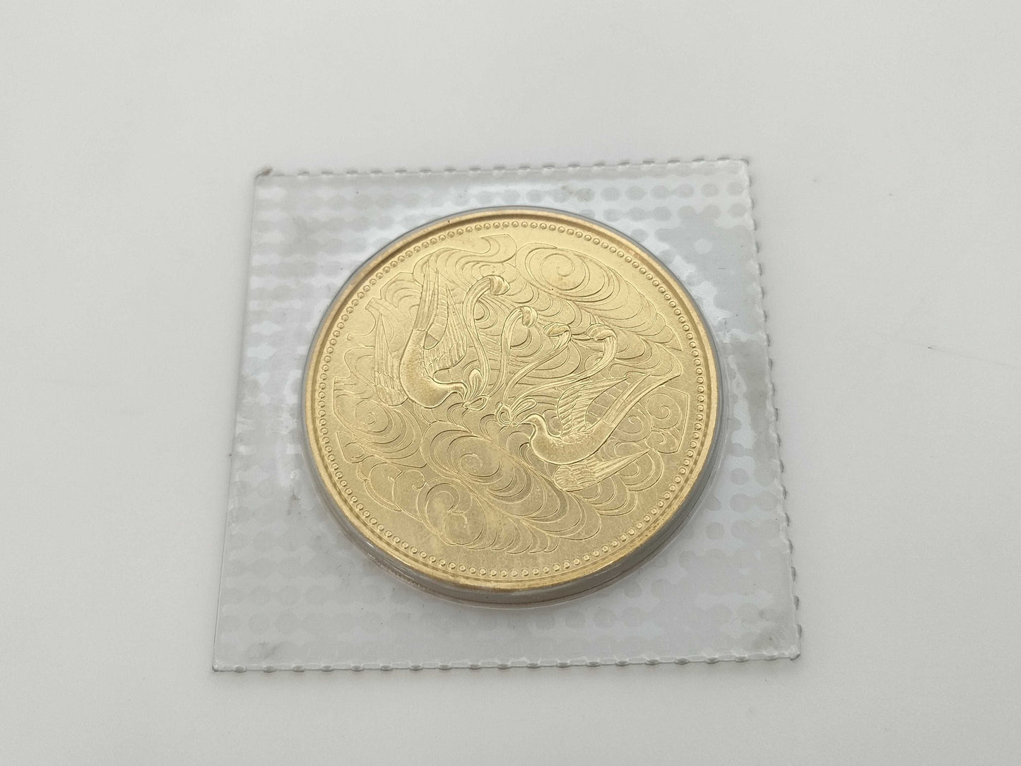 100,000 yen gold coin, 24K gold, 20.0g, other small items