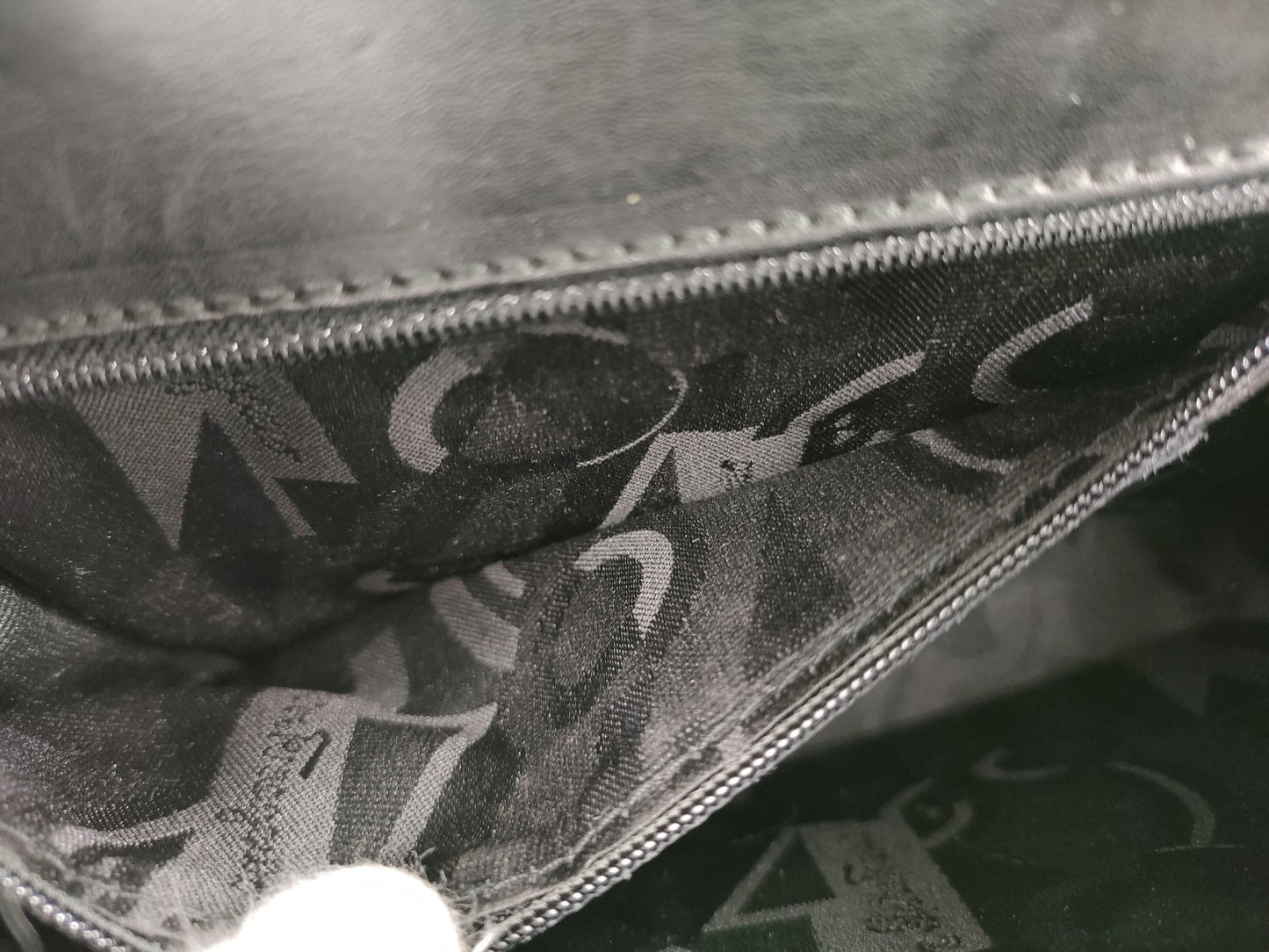 Salvatore Ferragamo Gancini Ferragamo 2-way Gancini Black Handbag