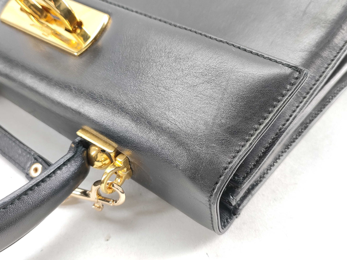 Salvatore Ferragamo Gancini Ferragamo 2-way Gancini Black Handbag