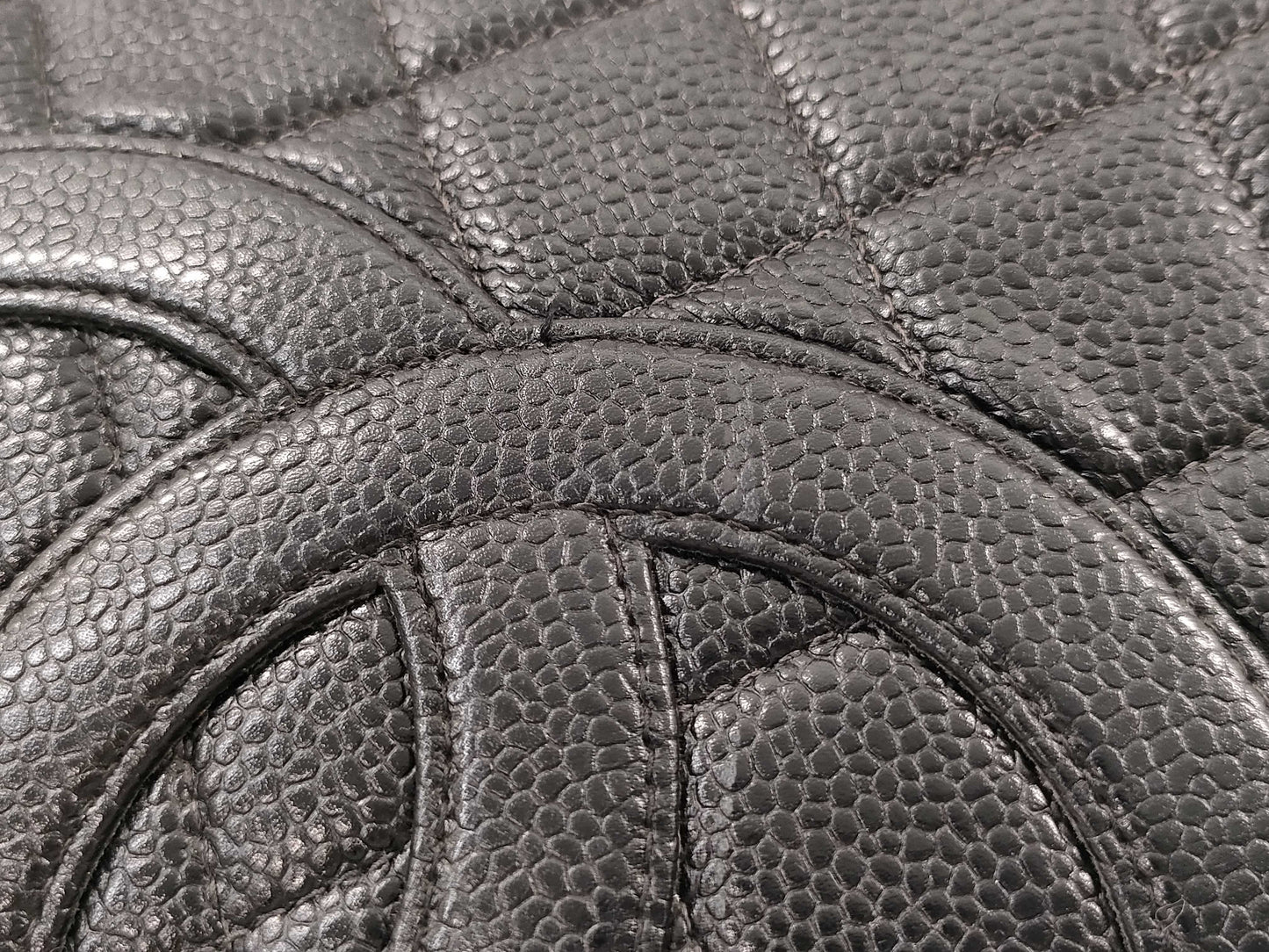 CHANEL Caviar Skin Large Coco Mark Bowling Handbag