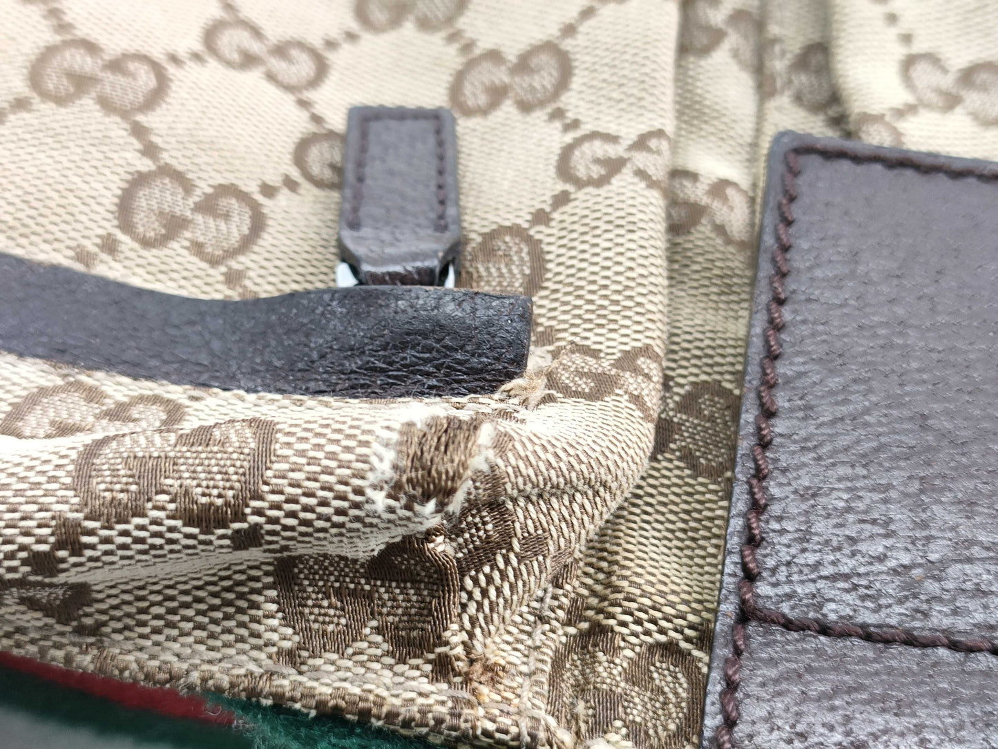 GUCCI GG Canvas Gucci Sherry Line Waist Pouch GG Canvas Waist Bag
