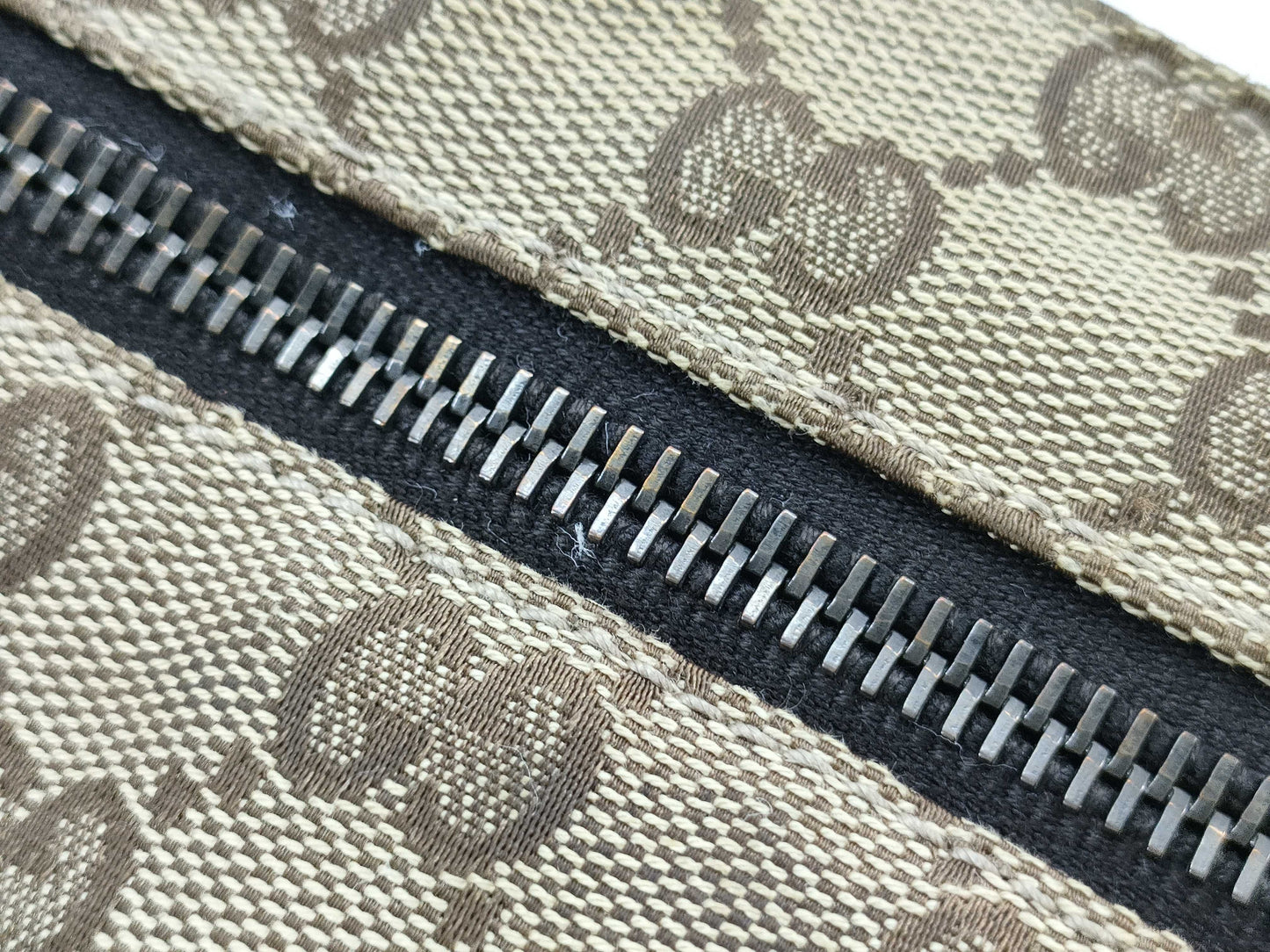 GUCCI GG Canvas Gucci Sherry Line Waist Pouch GG Canvas Waist Bag