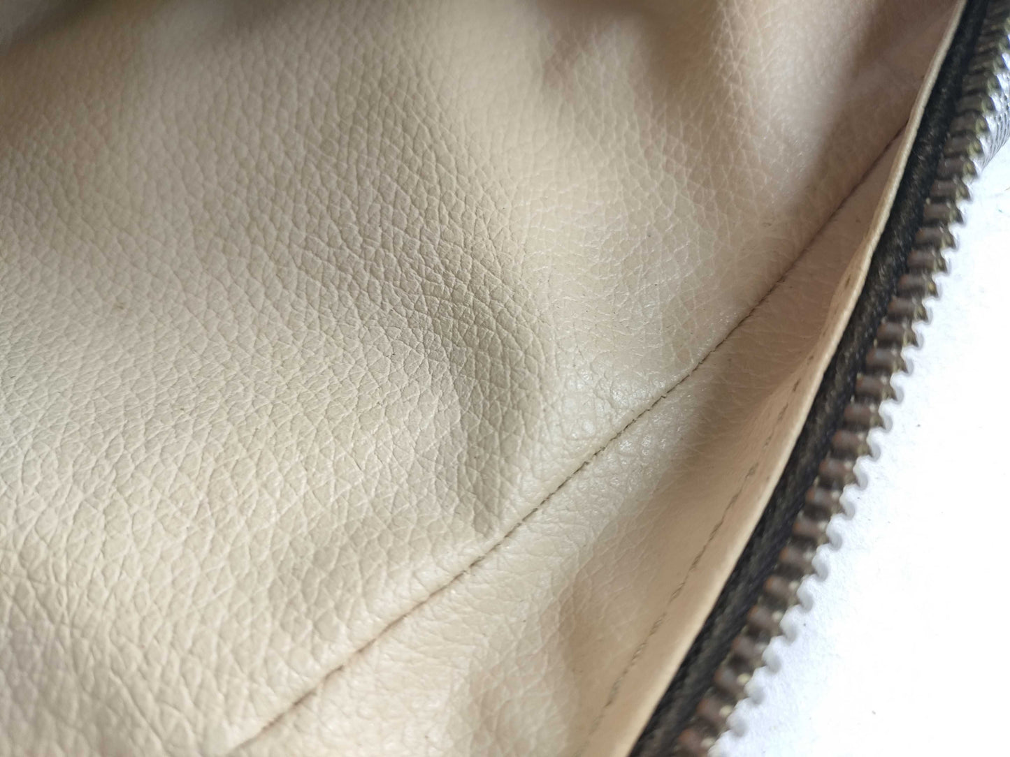 LOUIS VUITTON RFID Unverified 854TH Monogram Louis Vuitton Monogram True Toilet Second Bag