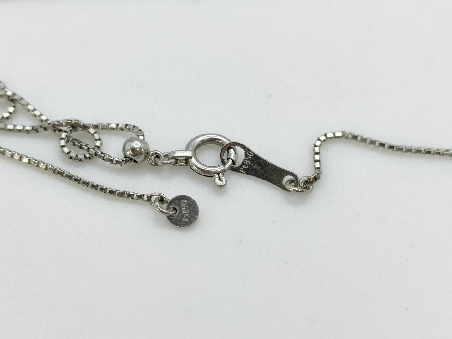 D2.020ct PT900/850 4.0g Necklace