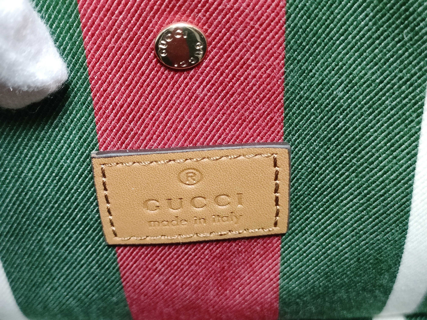 GUCCI GG Supreme 815118 520981/GG Emblem Small Bucket Shoulder Bag