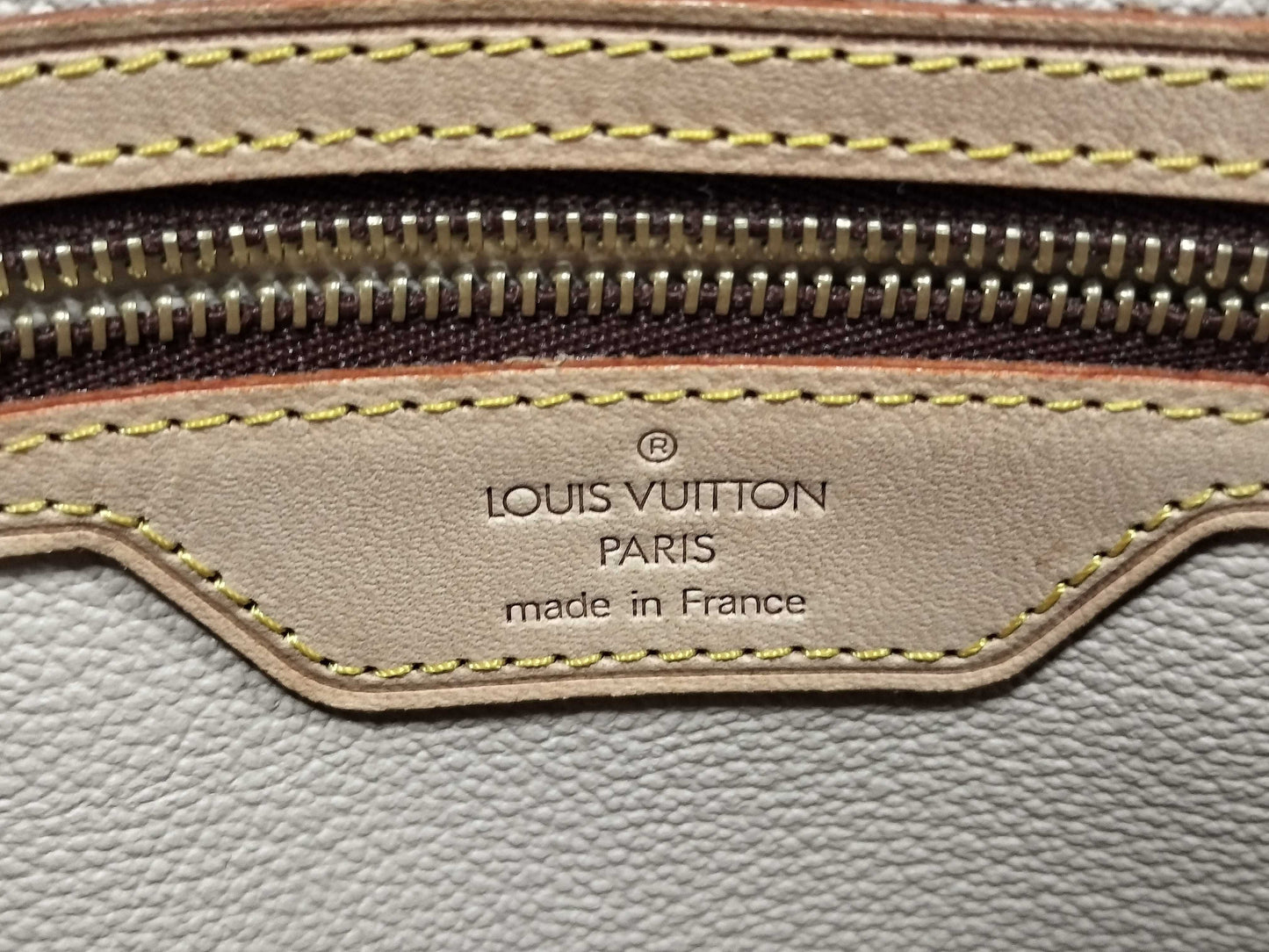 LOUIS VUITTON M42238 Monogram LV Monogram Bucket PM M42238 Shoulder Bag