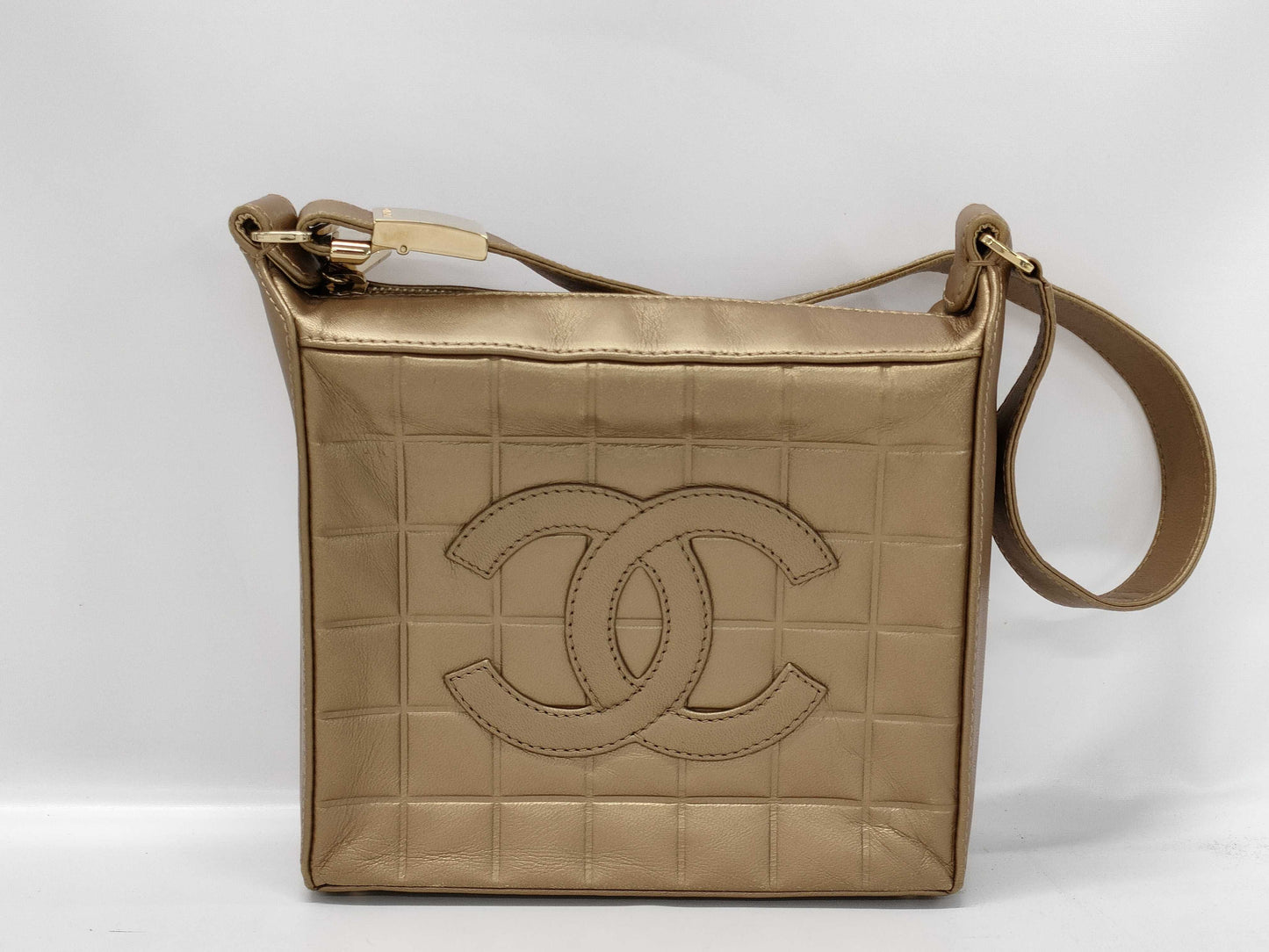 CHANEL Chocolate Bar One-Shoulder Bag with Gold Seal