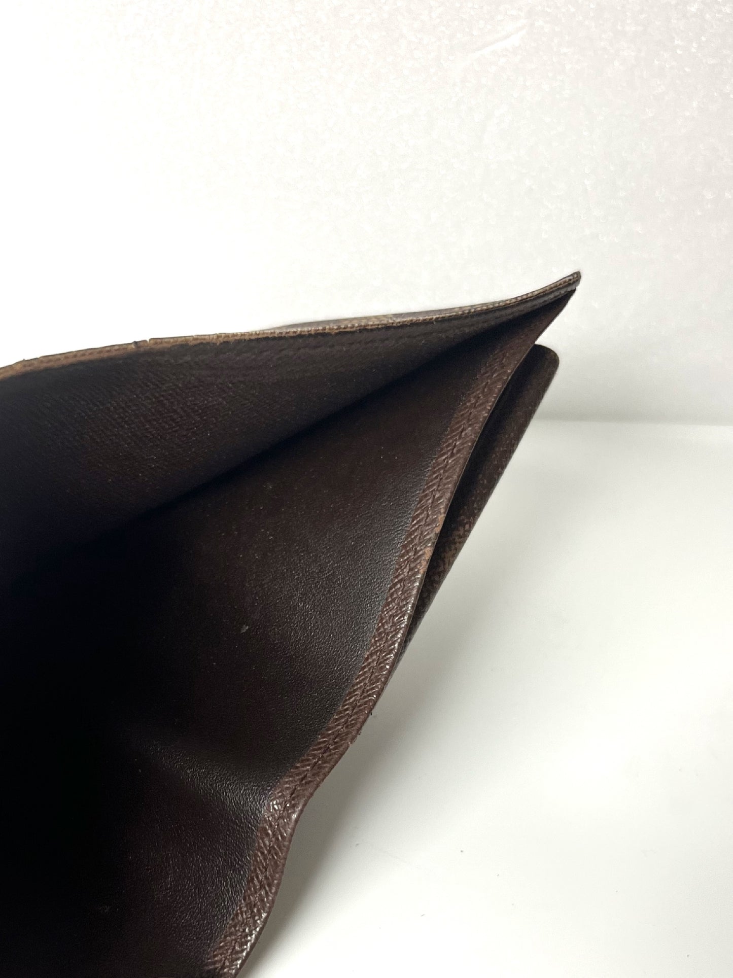 LOUIS VUITTON Portefeuille Marco Damier Wallet with Coin Purse