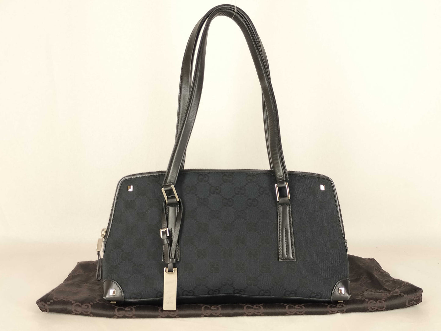 GUCCI GG Canvas Gucci 001.4283 Shoulder Bag Handbag GG Canvas Leather Black Shoulder Bag