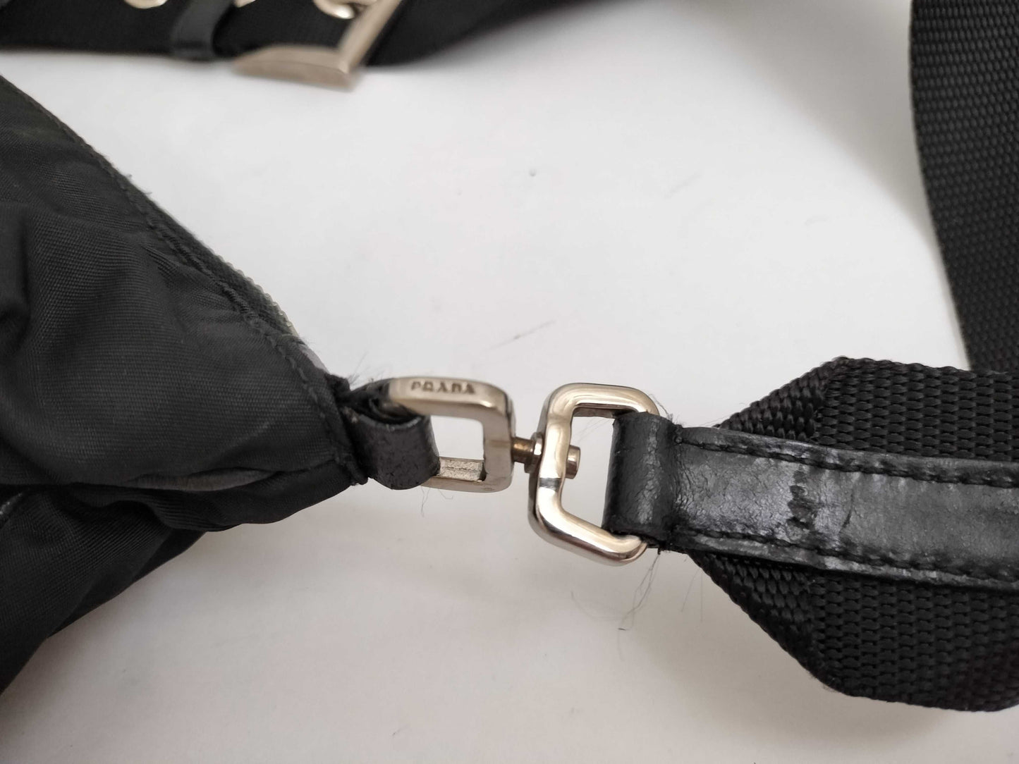 PRADA nylon one-shoulder nylon shoulder bag