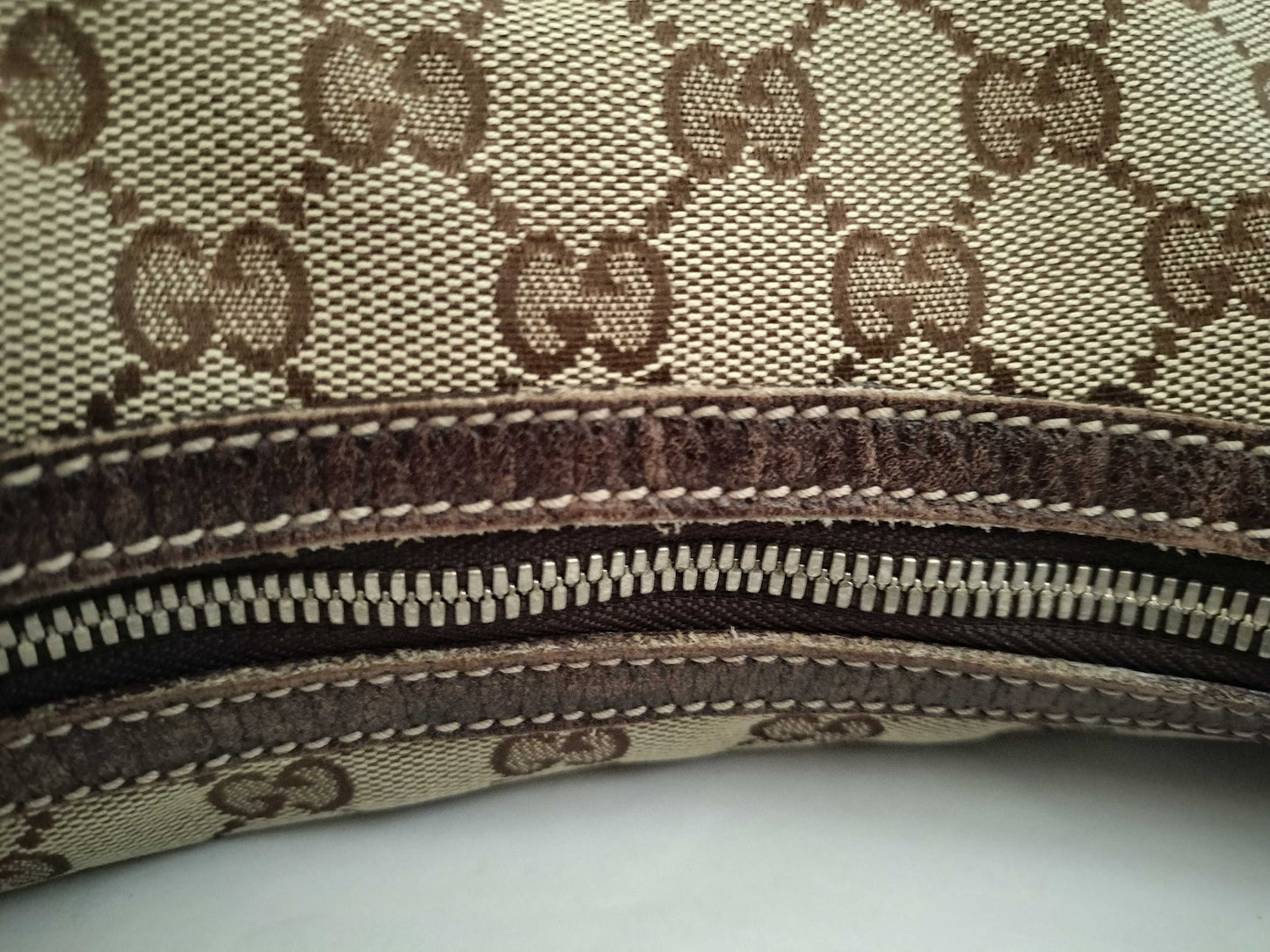 GUCCI GG canvas shoulder bag GG canvas shoulder bag